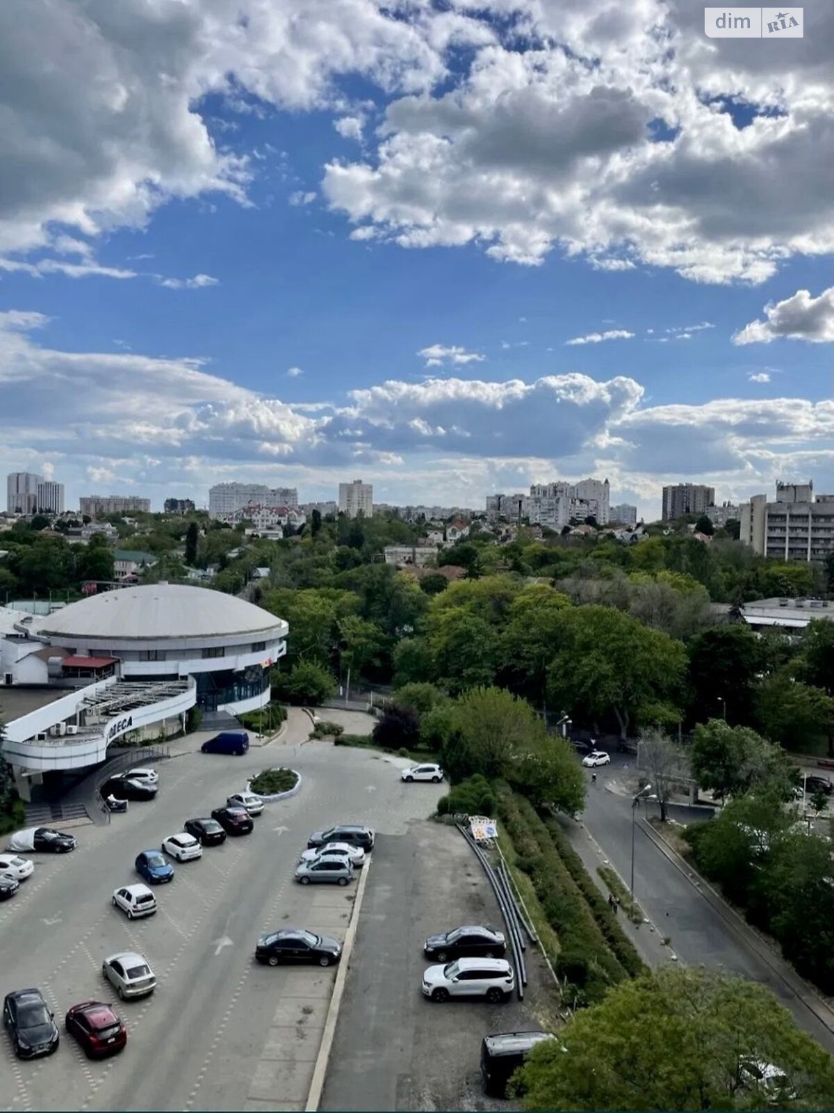 двухкомнатная квартира в Одессе, район Аркадия, на плато Аркадийское 5Б в аренду на долгий срок помесячно фото 1 двухкомнатная квартира в Одессе, район Аркадия, на плато Аркадийское 5Б в аренду на долгий срок помесячно фото 1