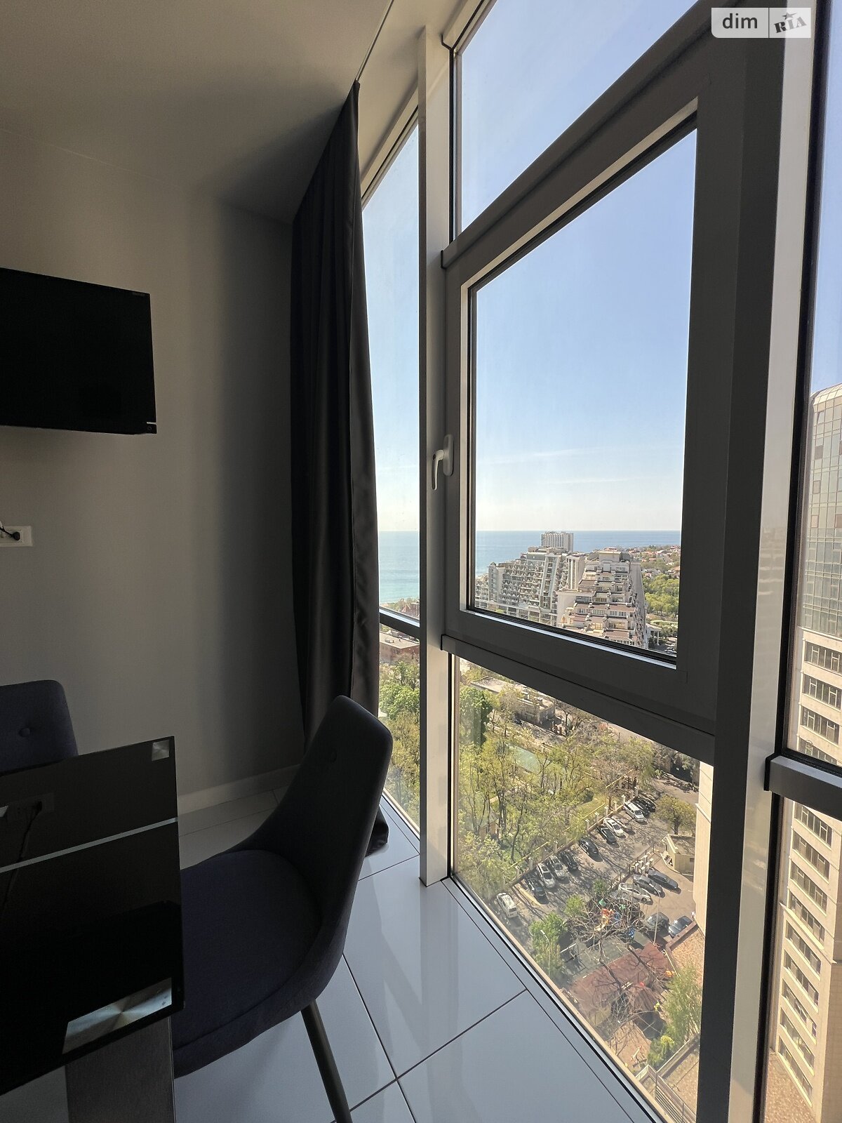 однокімнатна квартира в Одесі, район Аркадія, на плато Аркадійське 5А корпус 2 в довготривалу оренду помісячно фото 1 однокімнатна квартира в Одесі, район Аркадія, на плато Аркадійське 5А корпус 2 в довготривалу оренду помісячно фото 1