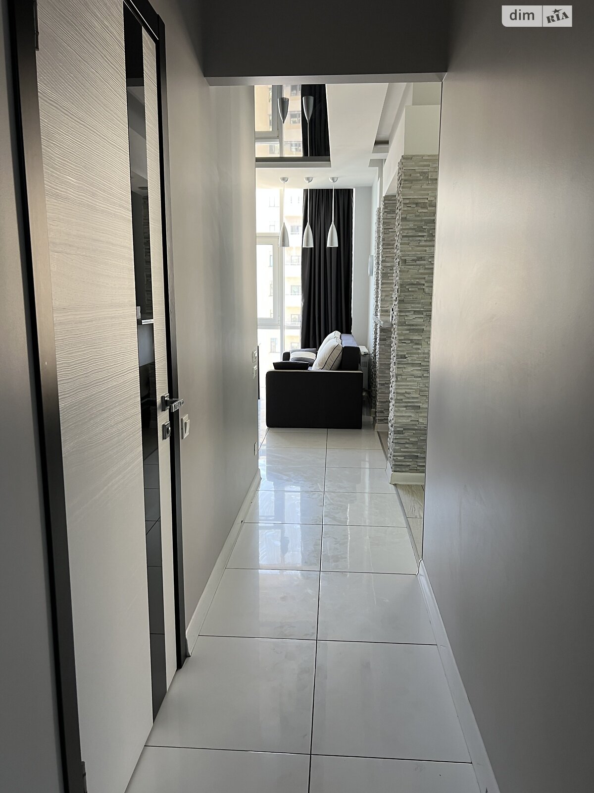 однокімнатна квартира в Одесі, район Аркадія, на плато Аркадійське 5А корпус 2 в довготривалу оренду помісячно фото 1 однокімнатна квартира в Одесі, район Аркадія, на плато Аркадійське 5А корпус 2 в довготривалу оренду помісячно фото 1