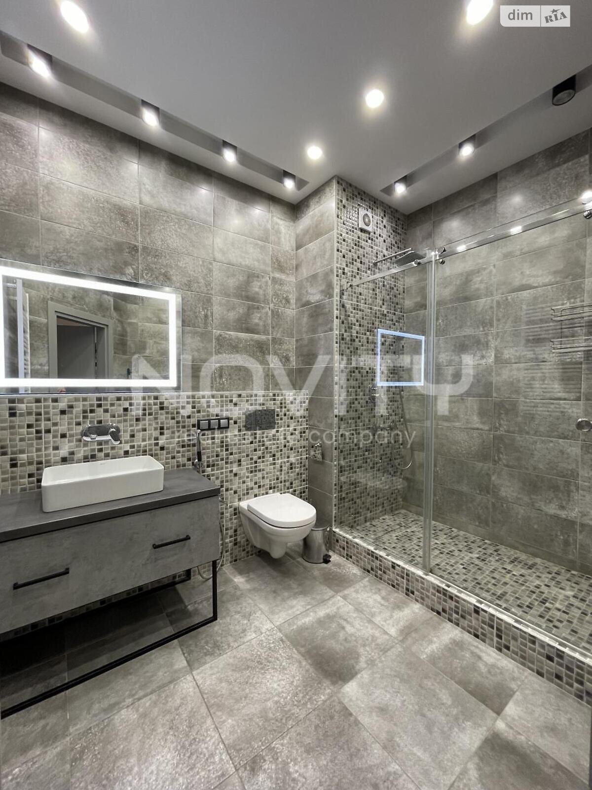 однокомнатная квартира в Одессе, район Аркадия, на плато Аркадийское 9 в аренду на долгий срок помесячно фото 1 однокомнатная квартира в Одессе, район Аркадия, на плато Аркадийское 9 в аренду на долгий срок помесячно фото 1