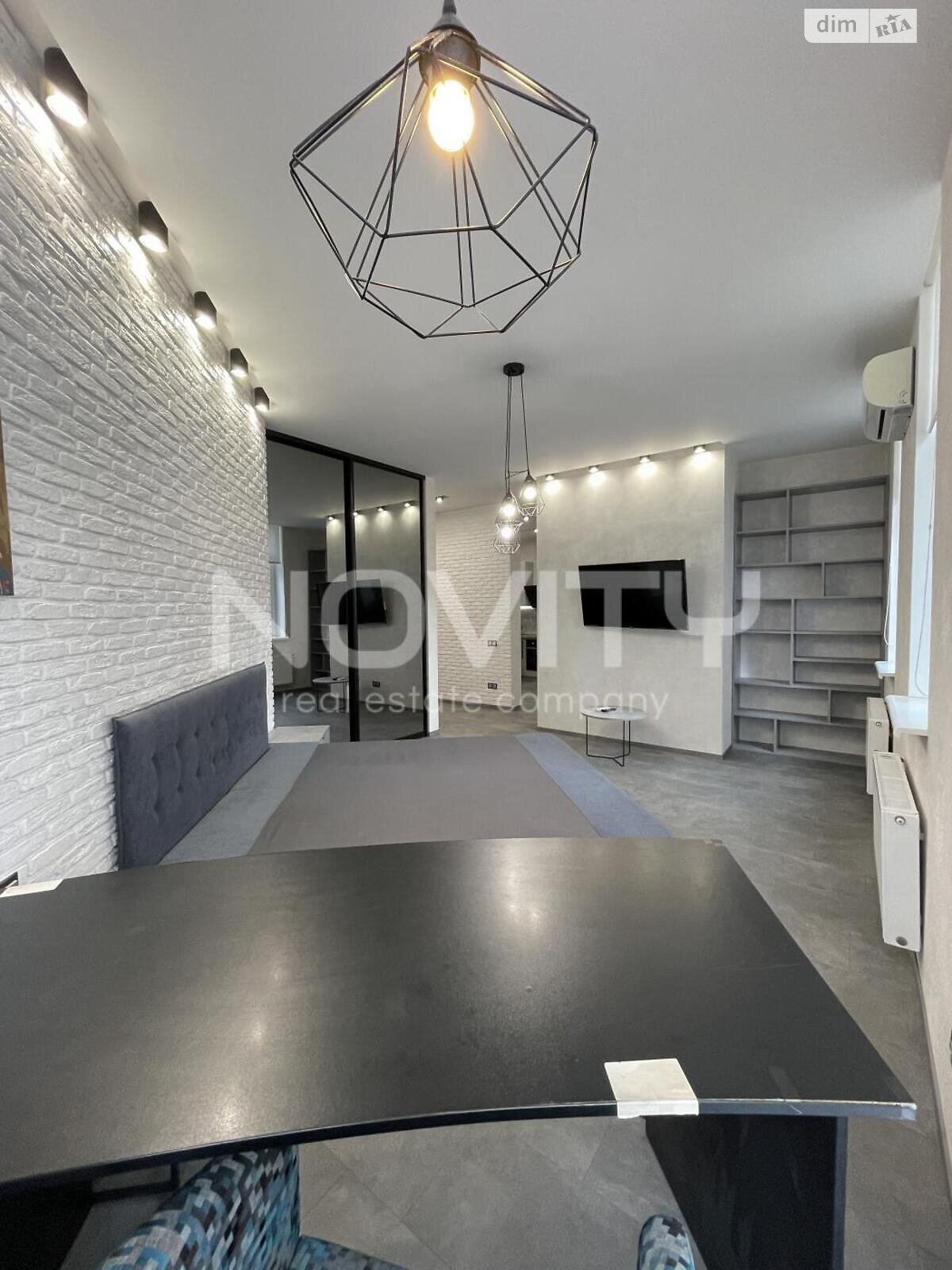 однокомнатная квартира в Одессе, район Аркадия, на плато Аркадийское 9 в аренду на долгий срок помесячно фото 1 однокомнатная квартира в Одессе, район Аркадия, на плато Аркадийское 9 в аренду на долгий срок помесячно фото 1