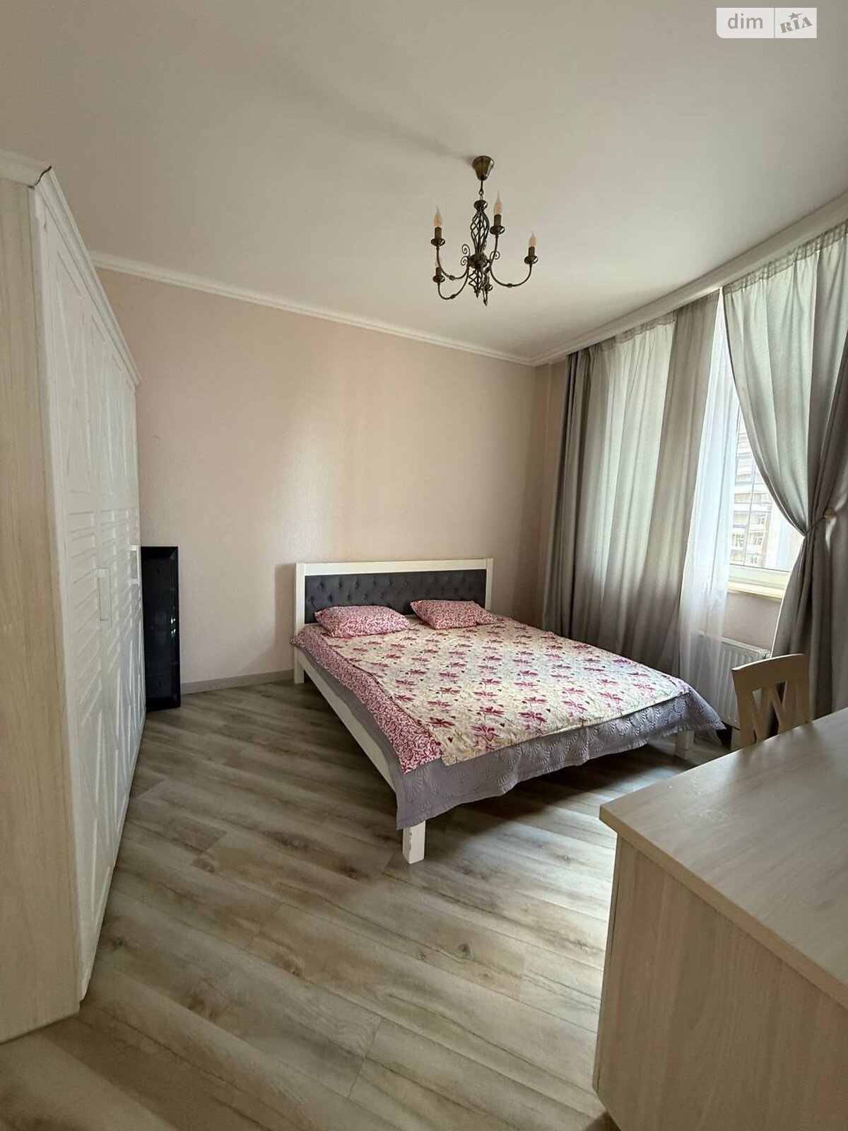 двокімнатна квартира в Одесі, район Аркадія, на плато Аркадійське 9, кв. 92 в довготривалу оренду помісячно фото 1 двокімнатна квартира в Одесі, район Аркадія, на плато Аркадійське 9, кв. 92 в довготривалу оренду помісячно фото 1