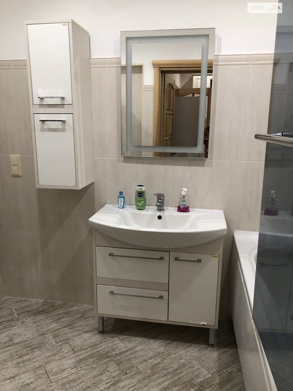 двокімнатна квартира в Одесі, район Аркадія, на плато Аркадійське 9, кв. 92 в довготривалу оренду помісячно фото 1 двокімнатна квартира в Одесі, район Аркадія, на плато Аркадійське 9, кв. 92 в довготривалу оренду помісячно фото 1