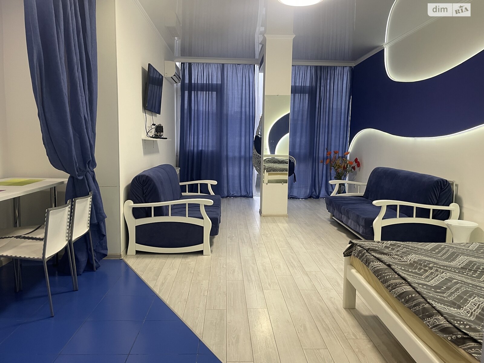 однокомнатная квартира в Одессе, район Аркадия, на плато Аркадийское 5/2 в аренду на долгий срок помесячно фото 1