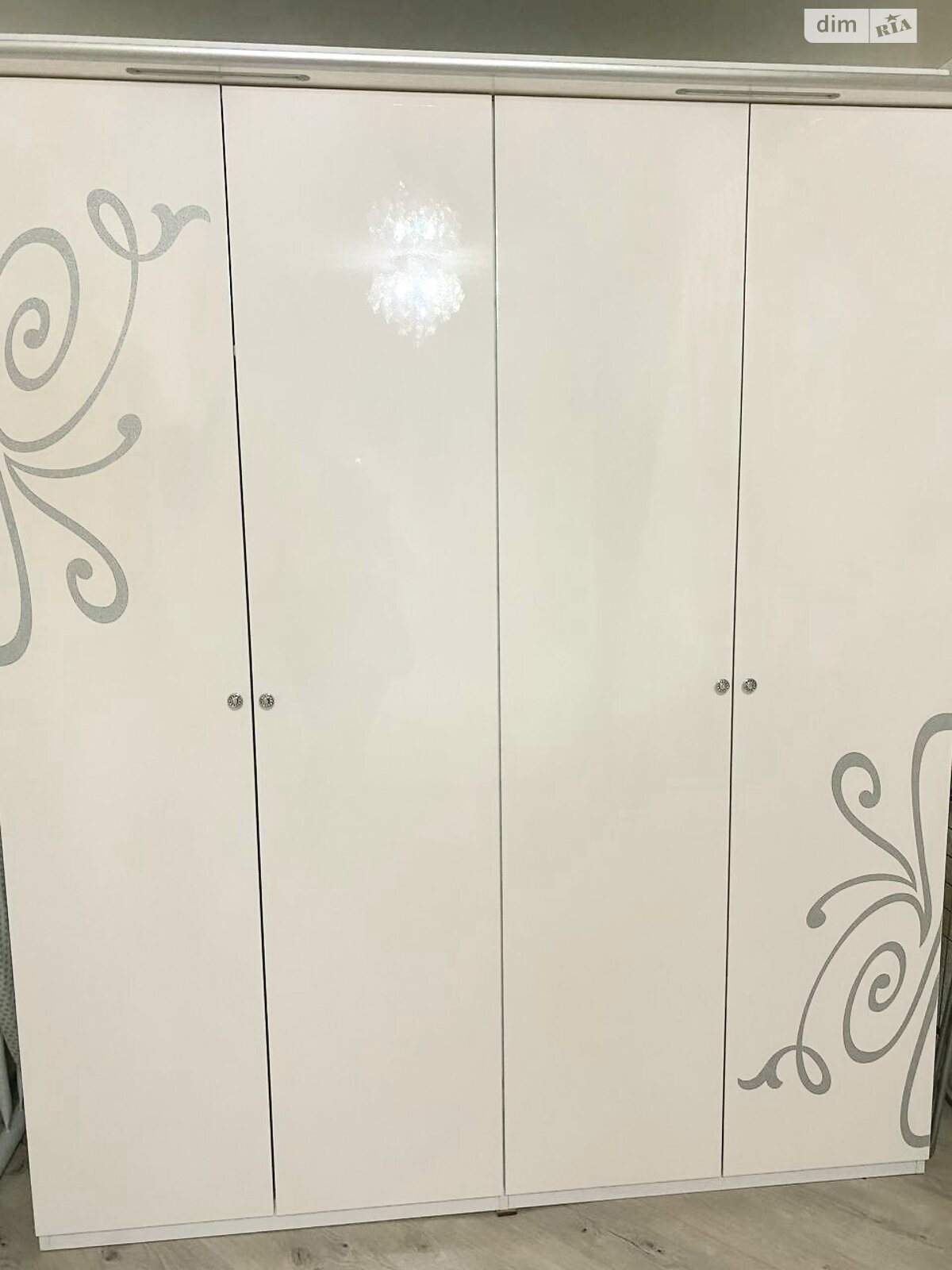 однокомнатная квартира в Одессе, район Аркадия, на ул. Добровольцев в аренду на долгий срок помесячно фото 1 однокомнатная квартира в Одессе, район Аркадия, на ул. Добровольцев в аренду на долгий срок помесячно фото 1