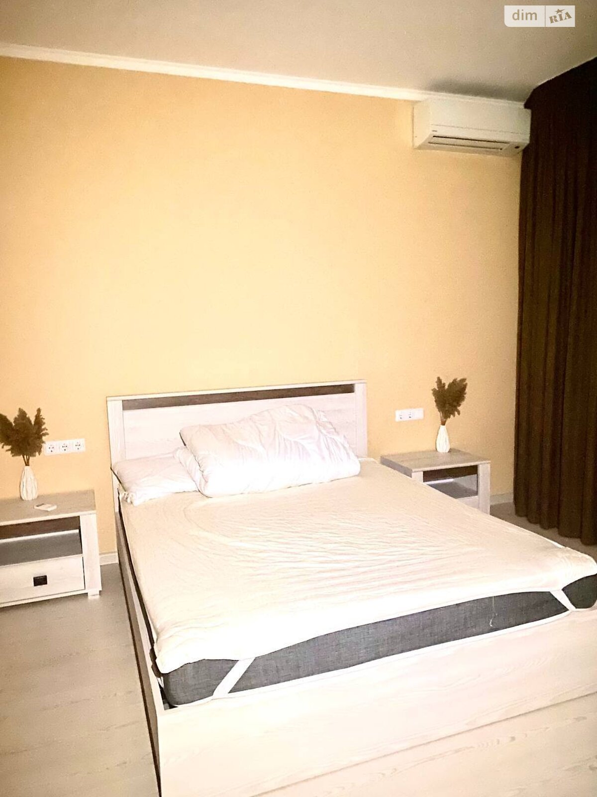 двухкомнатная квартира в Одессе, район Аркадия, на ул. Добровольцев в аренду на долгий срок помесячно фото 1