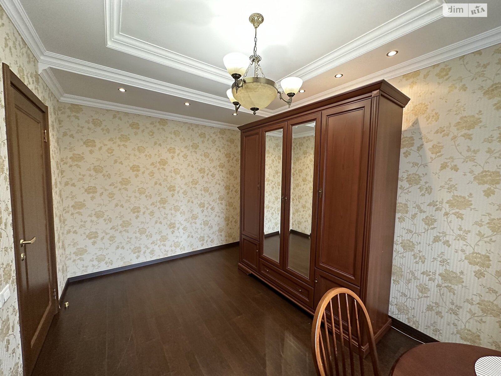 двухкомнатная квартира с мебелью в Одессе, район Аркадия, на бул. Французский 54/23 в аренду на долгий срок помесячно фото 1