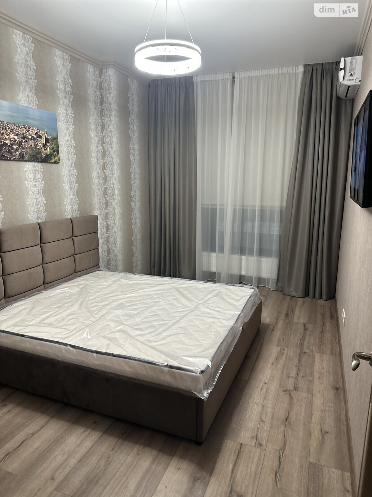 двокімнатна квартира в Одесі, район Аркадія, на бул. Французький 60Б в довготривалу оренду помісячно фото 1 двокімнатна квартира в Одесі, район Аркадія, на бул. Французький 60Б в довготривалу оренду помісячно фото 1
