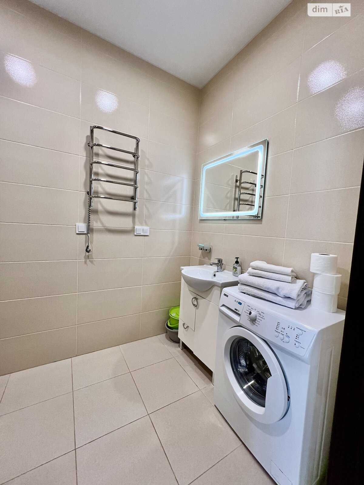 однокімнатна квартира в Одесі, район Аркадія, на бул. Французький 60Г в довготривалу оренду помісячно фото 1 однокімнатна квартира в Одесі, район Аркадія, на бул. Французький 60Г в довготривалу оренду помісячно фото 1