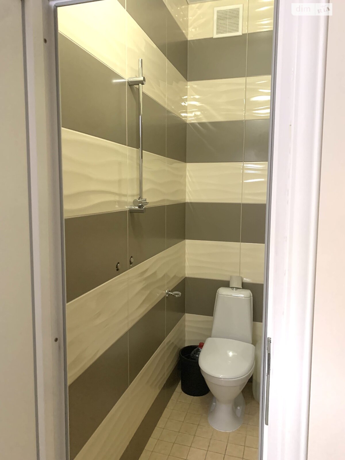 двухкомнатная квартира в Одессе, район Аркадия, на бул. Французский 60Б в аренду на долгий срок помесячно фото 1 двухкомнатная квартира в Одессе, район Аркадия, на бул. Французский 60Б в аренду на долгий срок помесячно фото 1