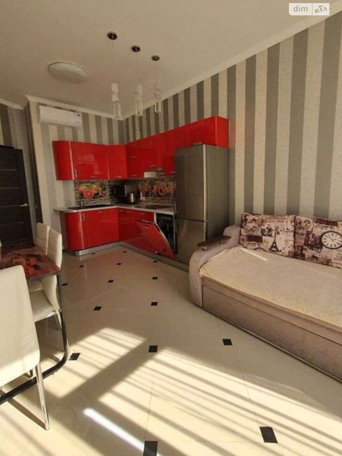 однокімнатна квартира в Одесі, район Аркадія, на бул. Французький 60В в довготривалу оренду помісячно фото 1