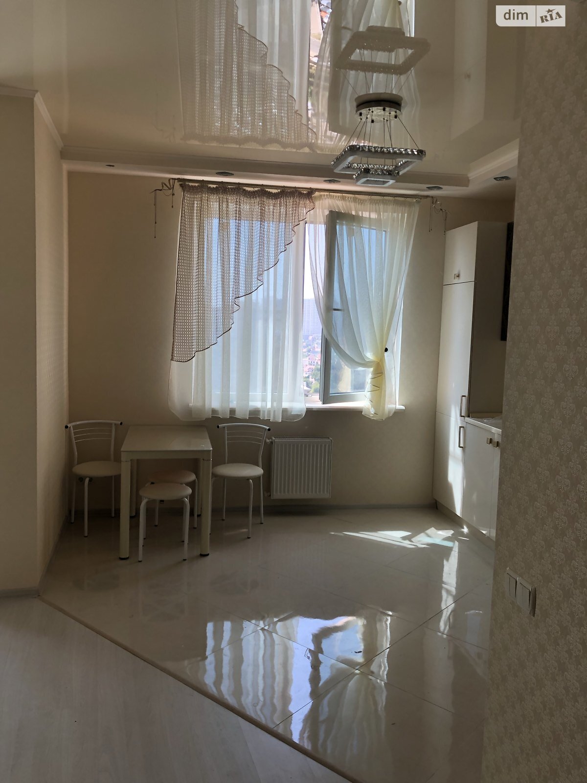 однокімнатна квартира в Одесі, район Аркадія, на вул. Генуезька 3А в довготривалу оренду помісячно фото 1 однокімнатна квартира в Одесі, район Аркадія, на вул. Генуезька 3А в довготривалу оренду помісячно фото 1