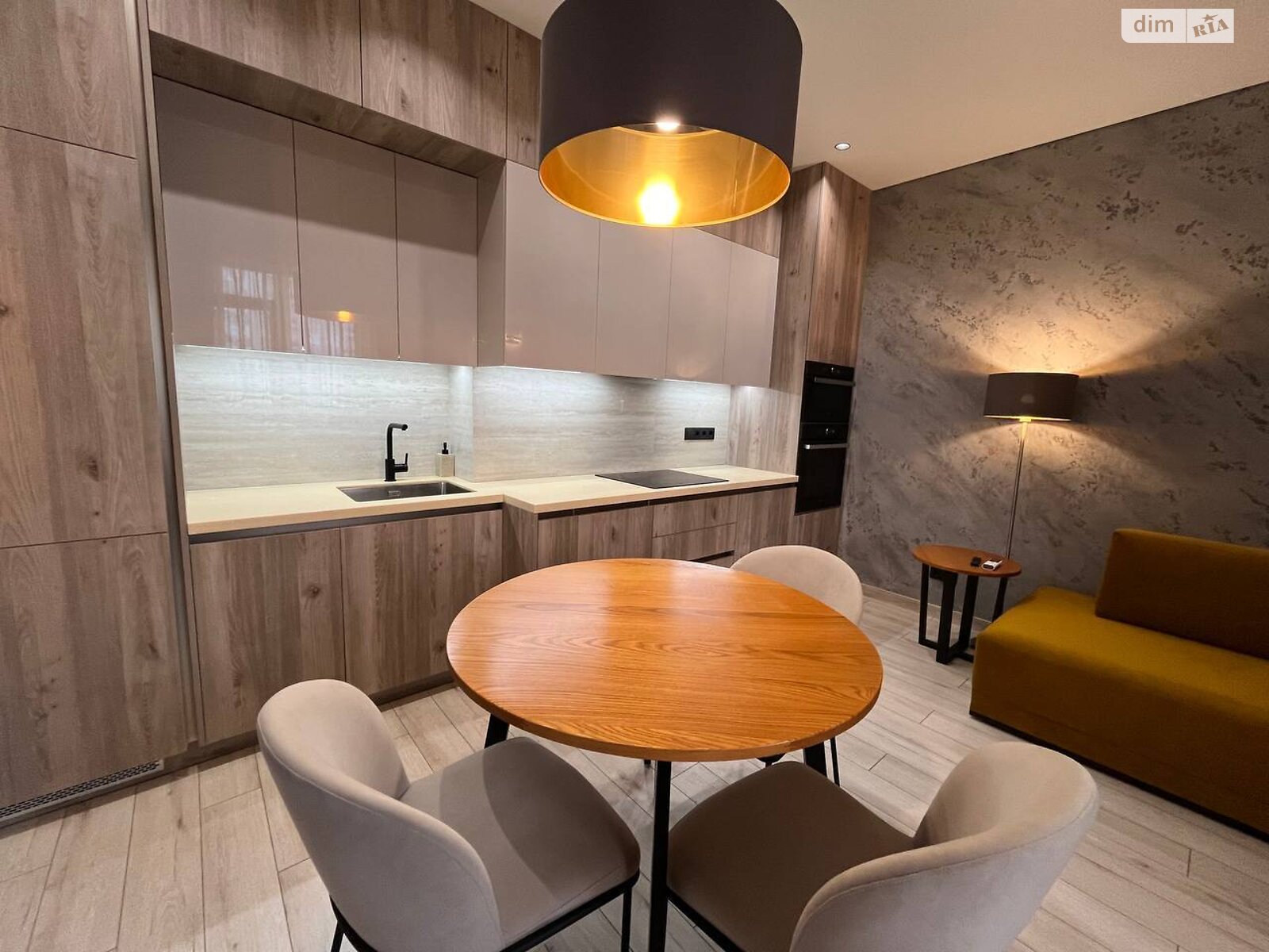 однокімнатна квартира в Одесі, район Аркадія, на вул. Генуезька 1Е корпус 1 в довготривалу оренду помісячно фото 1