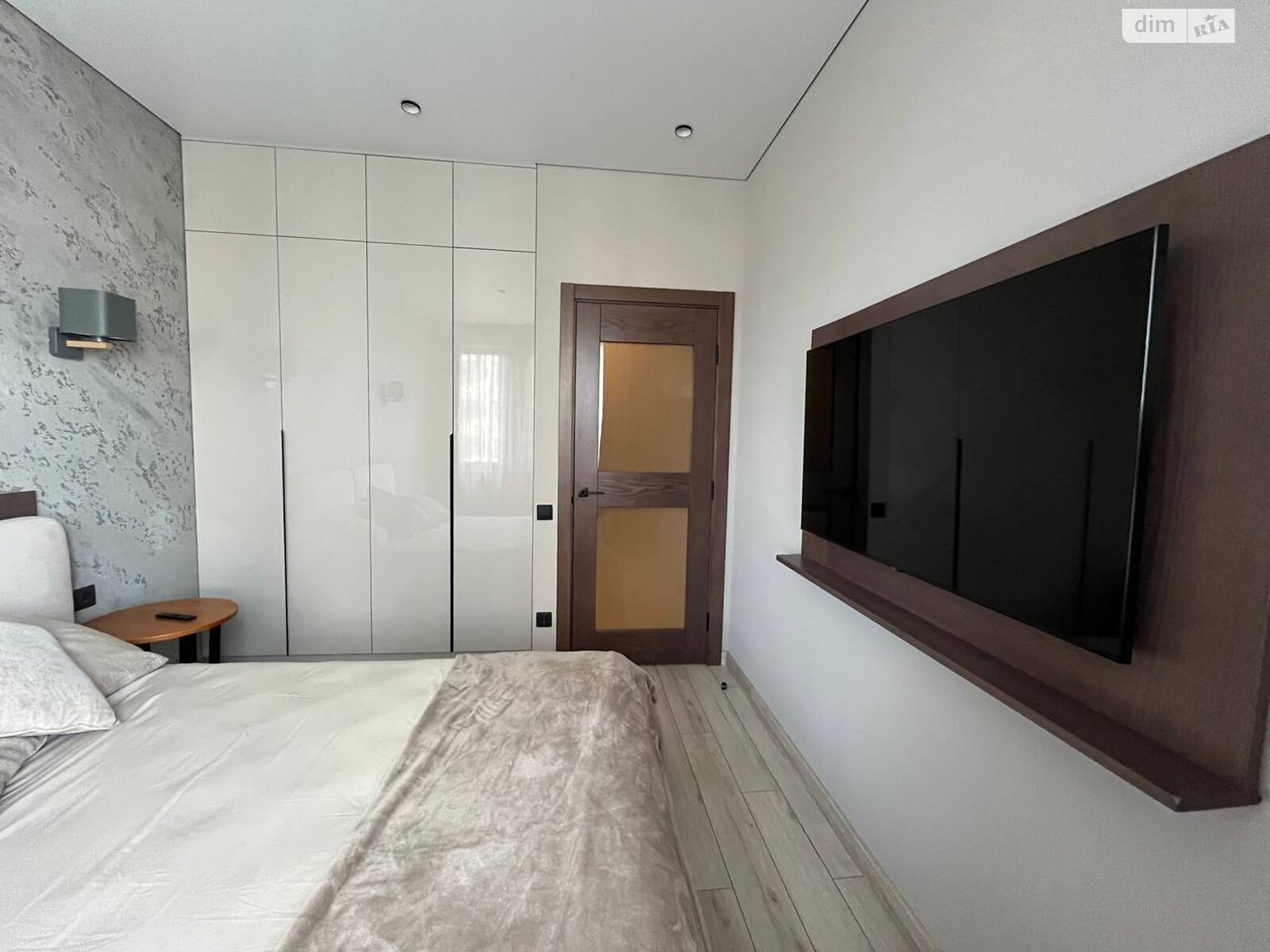 однокімнатна квартира в Одесі, район Аркадія, на вул. Генуезька 1Е корпус 1 в довготривалу оренду помісячно фото 1