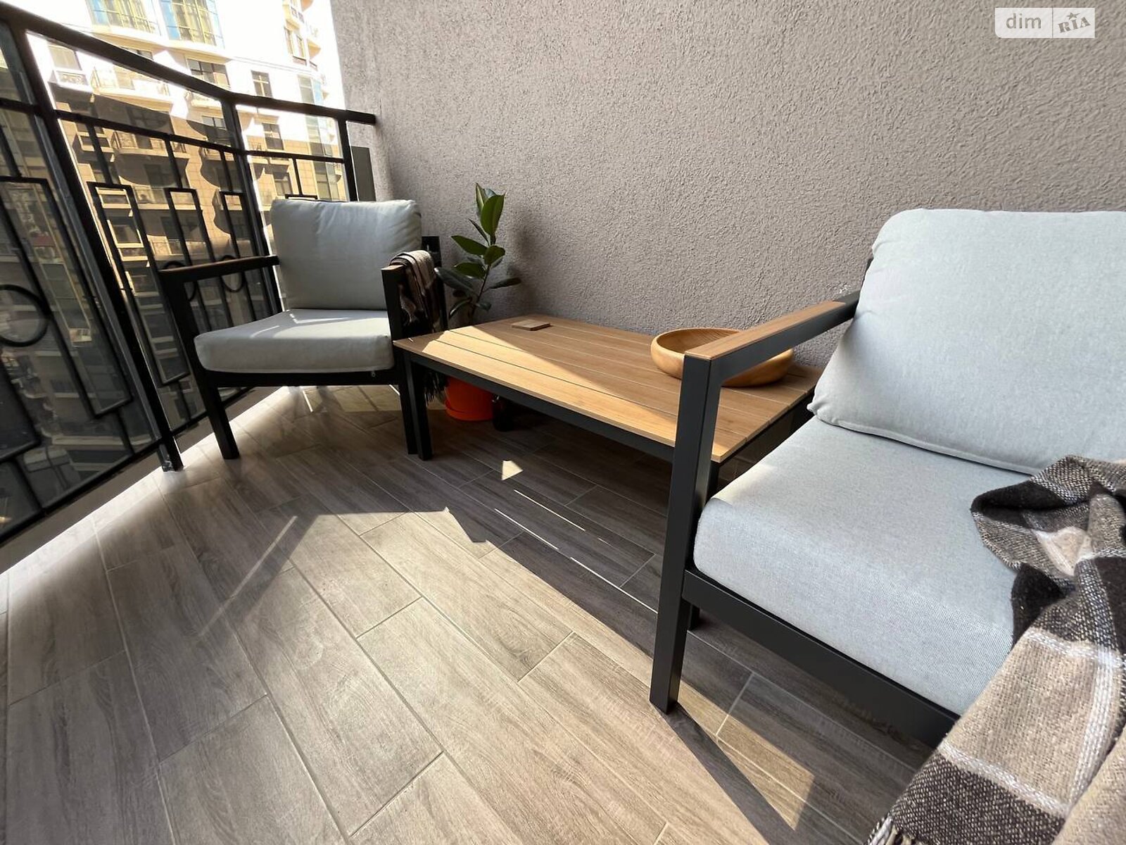 однокімнатна квартира в Одесі, район Аркадія, на вул. Генуезька 1Е корпус 1 в довготривалу оренду помісячно фото 1