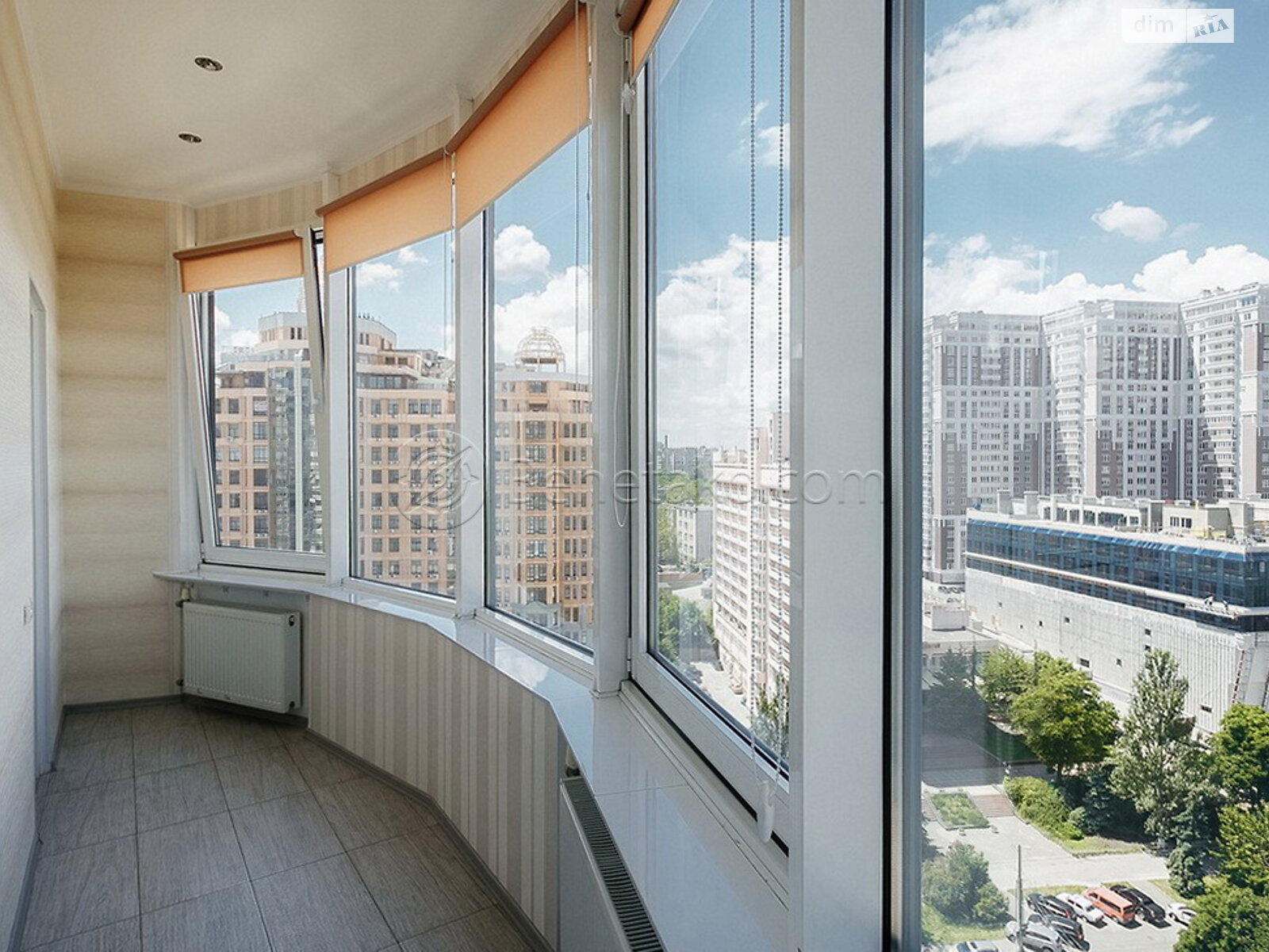 трикімнатна квартира в Одесі, район Аркадія, на вул. Генуезька 5 в довготривалу оренду помісячно фото 1