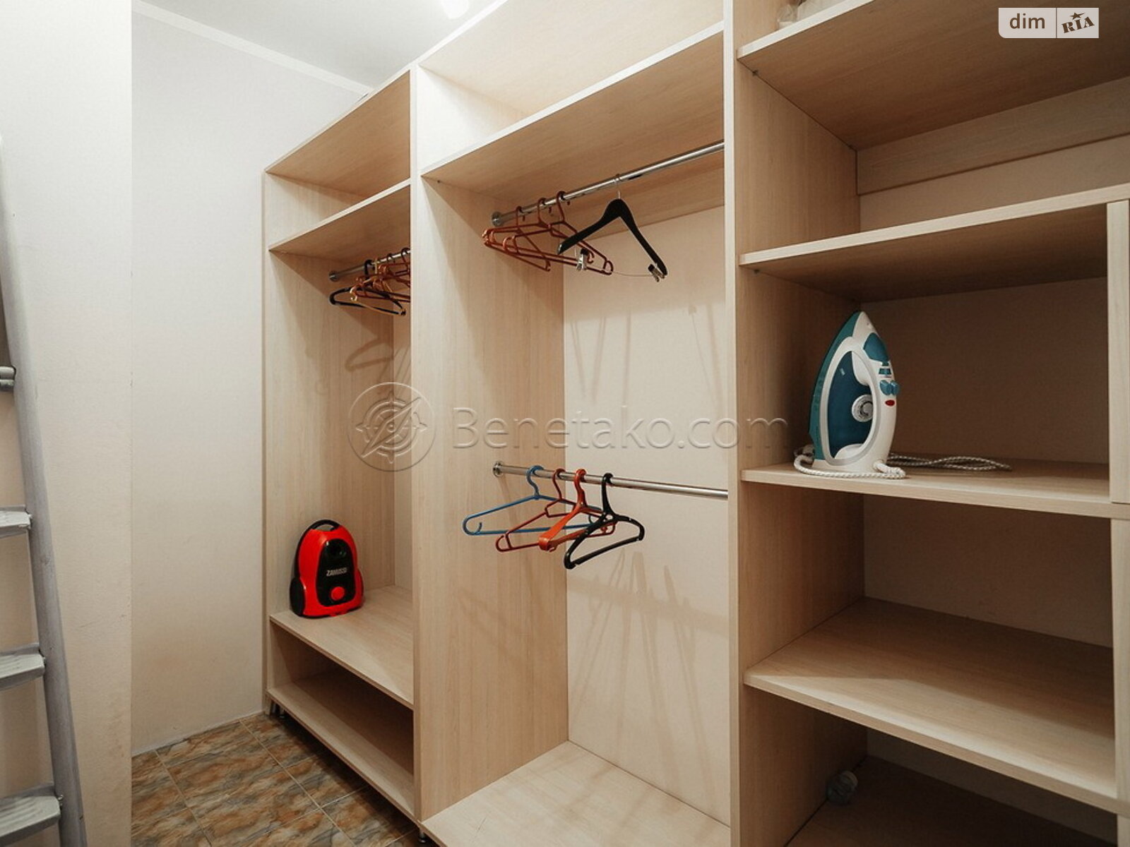 трикімнатна квартира в Одесі, район Аркадія, на вул. Генуезька 5 в довготривалу оренду помісячно фото 1