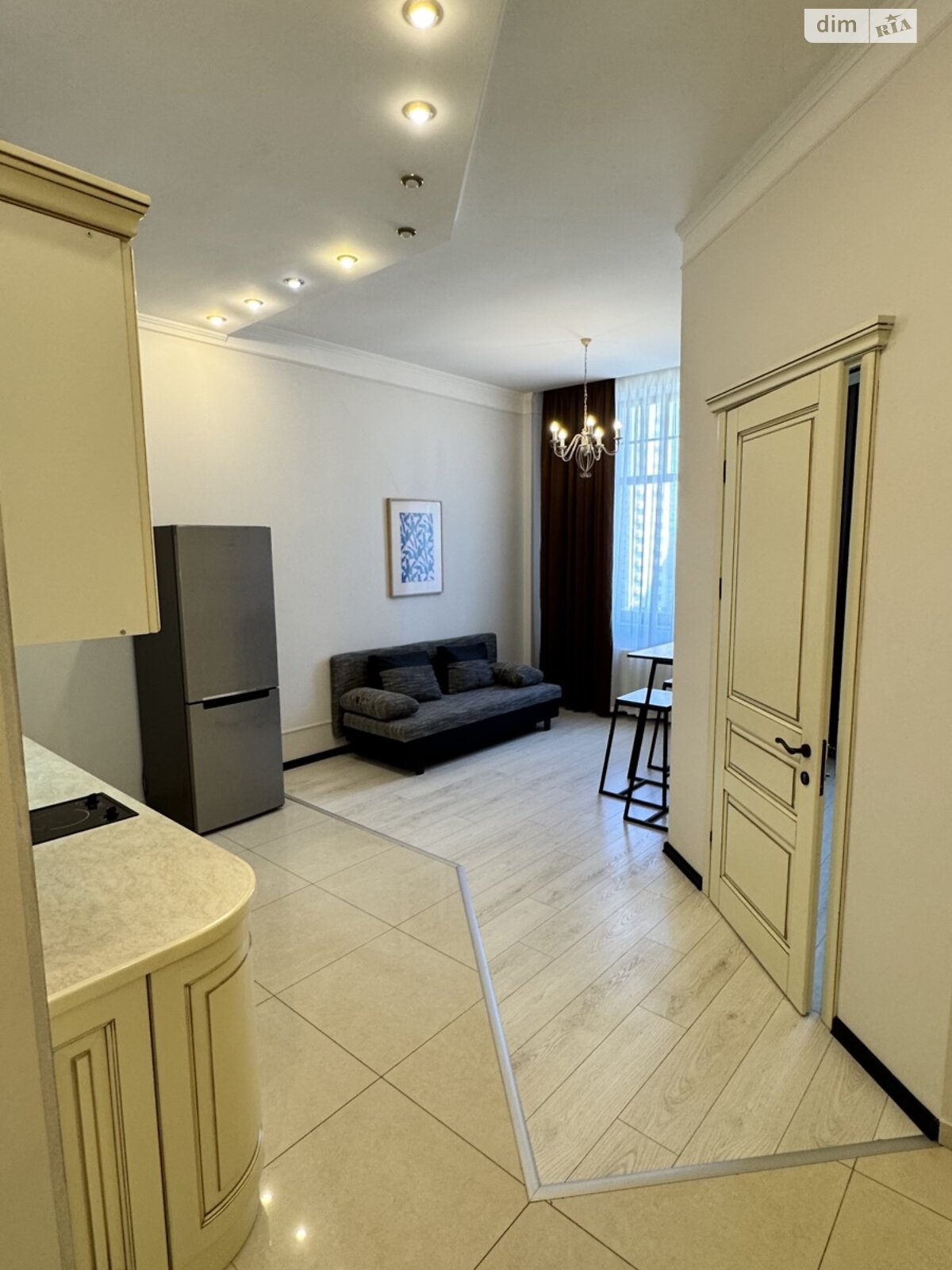 однокімнатна квартира в Одесі, район Аркадія, на вул. Генуезька 36 в довготривалу оренду помісячно фото 1