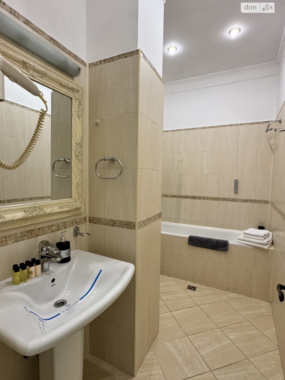 однокімнатна квартира в Одесі, район Аркадія, на вул. Генуезька 36 в довготривалу оренду помісячно фото 1