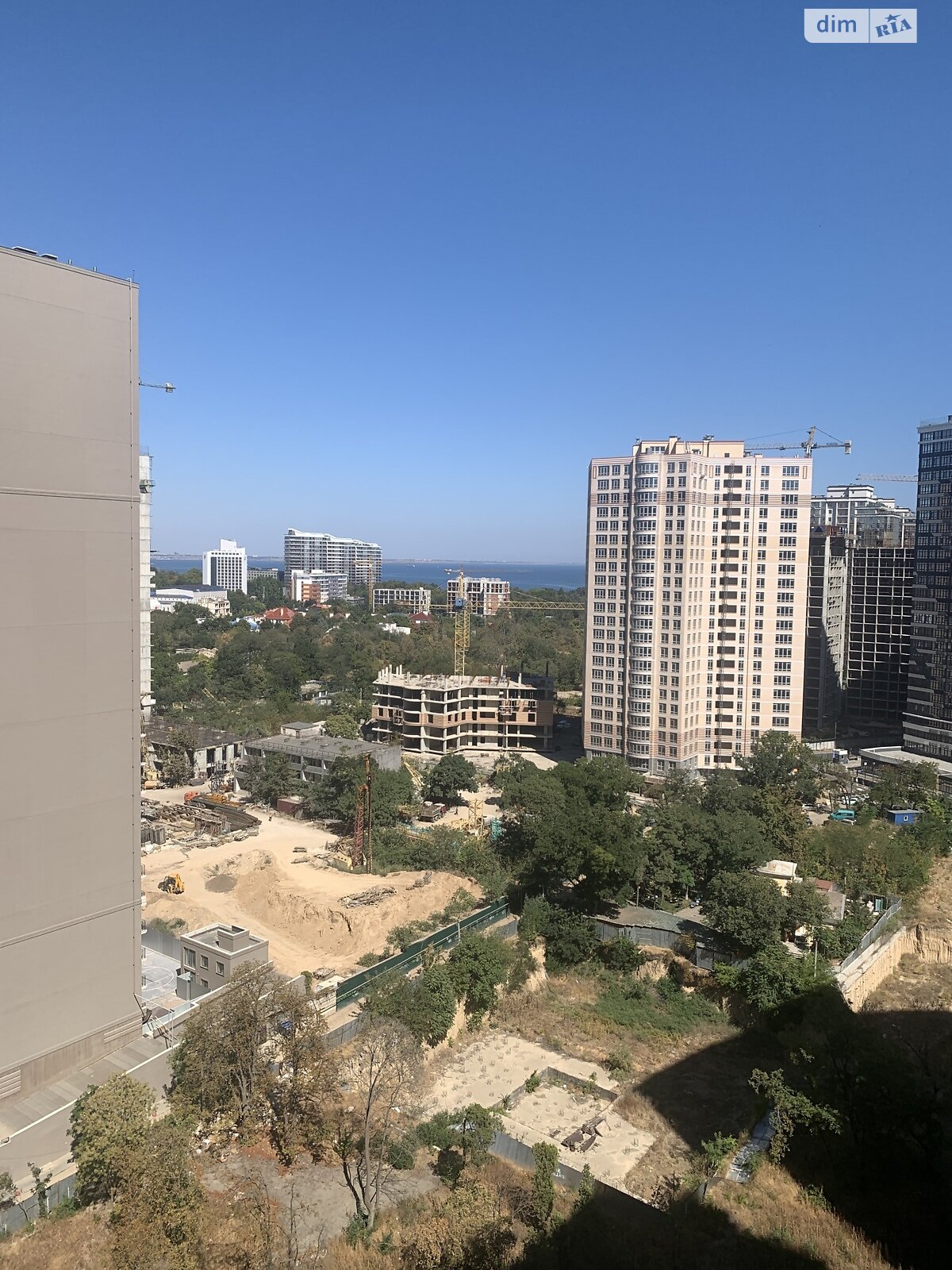 однокімнатна квартира в Одесі, район Аркадія, на вул. Генуезька 3А в довготривалу оренду помісячно фото 1