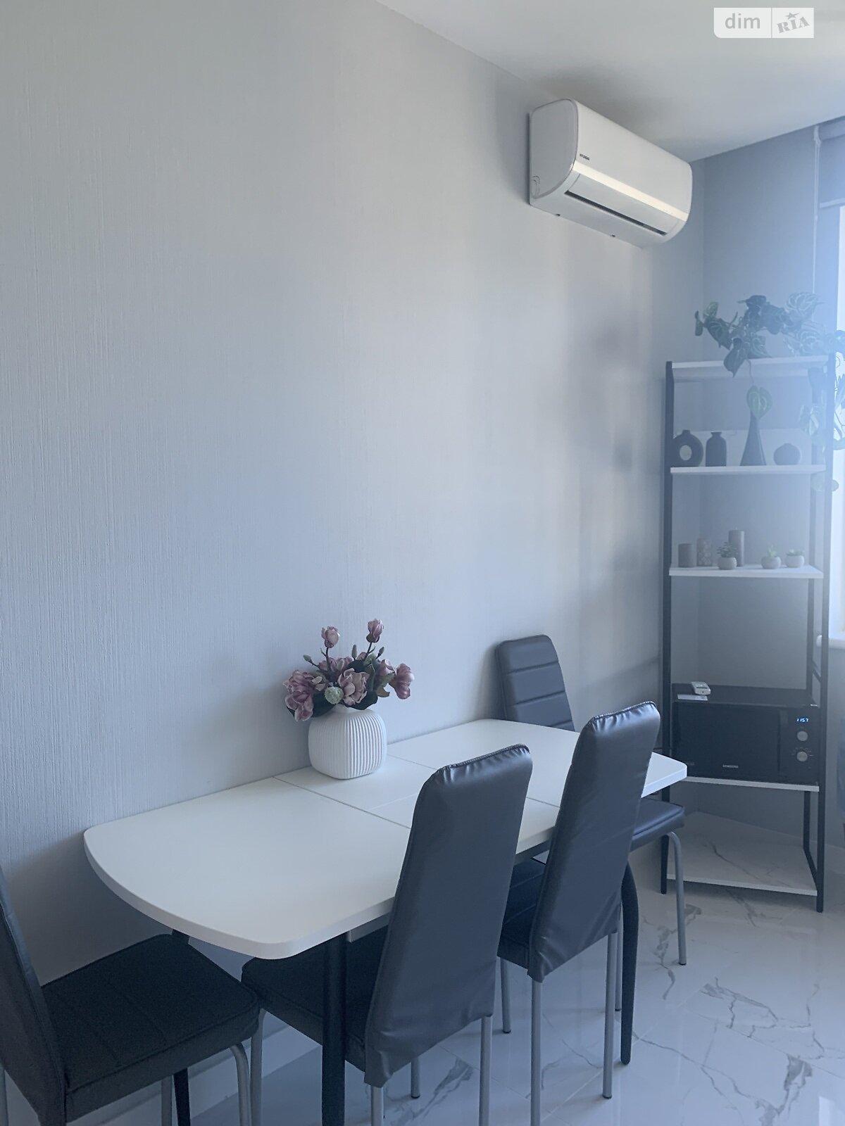 однокімнатна квартира в Одесі, район Аркадія, на вул. Генуезька 3А в довготривалу оренду помісячно фото 1