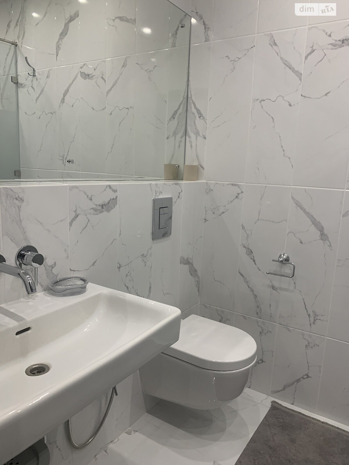 однокімнатна квартира в Одесі, район Аркадія, на вул. Генуезька 3А в довготривалу оренду помісячно фото 1