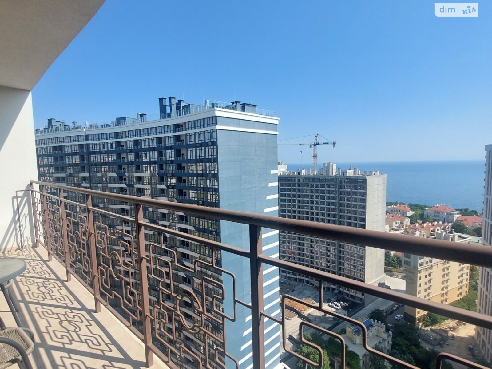 однокімнатна квартира в Одесі, район Аркадія, на вул. Генуезька в довготривалу оренду помісячно фото 1 однокімнатна квартира в Одесі, район Аркадія, на вул. Генуезька в довготривалу оренду помісячно фото 1