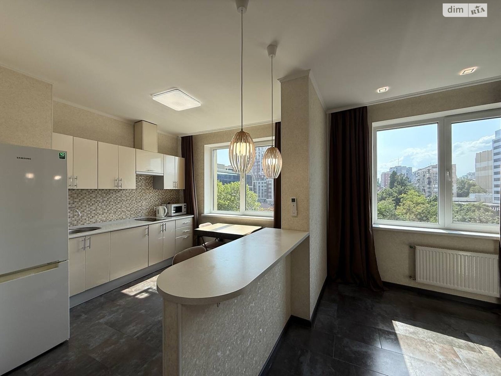 однокімнатна квартира в Одесі, район Аркадія, на вул. Генуезька 3Б в довготривалу оренду помісячно фото 1