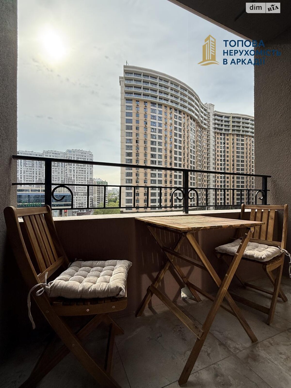 однокімнатна квартира в Одесі, район Аркадія, на вул. Генуезька 1/1 в довготривалу оренду помісячно фото 1 однокімнатна квартира в Одесі, район Аркадія, на вул. Генуезька 1/1 в довготривалу оренду помісячно фото 1