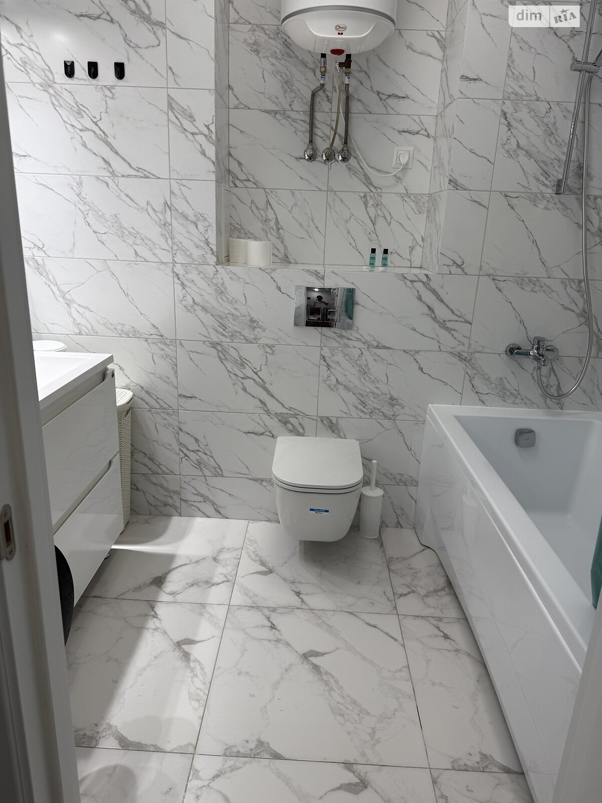 однокімнатна квартира в Одесі, район Аркадія, на вул. Генуезька 3Б в довготривалу оренду помісячно фото 1