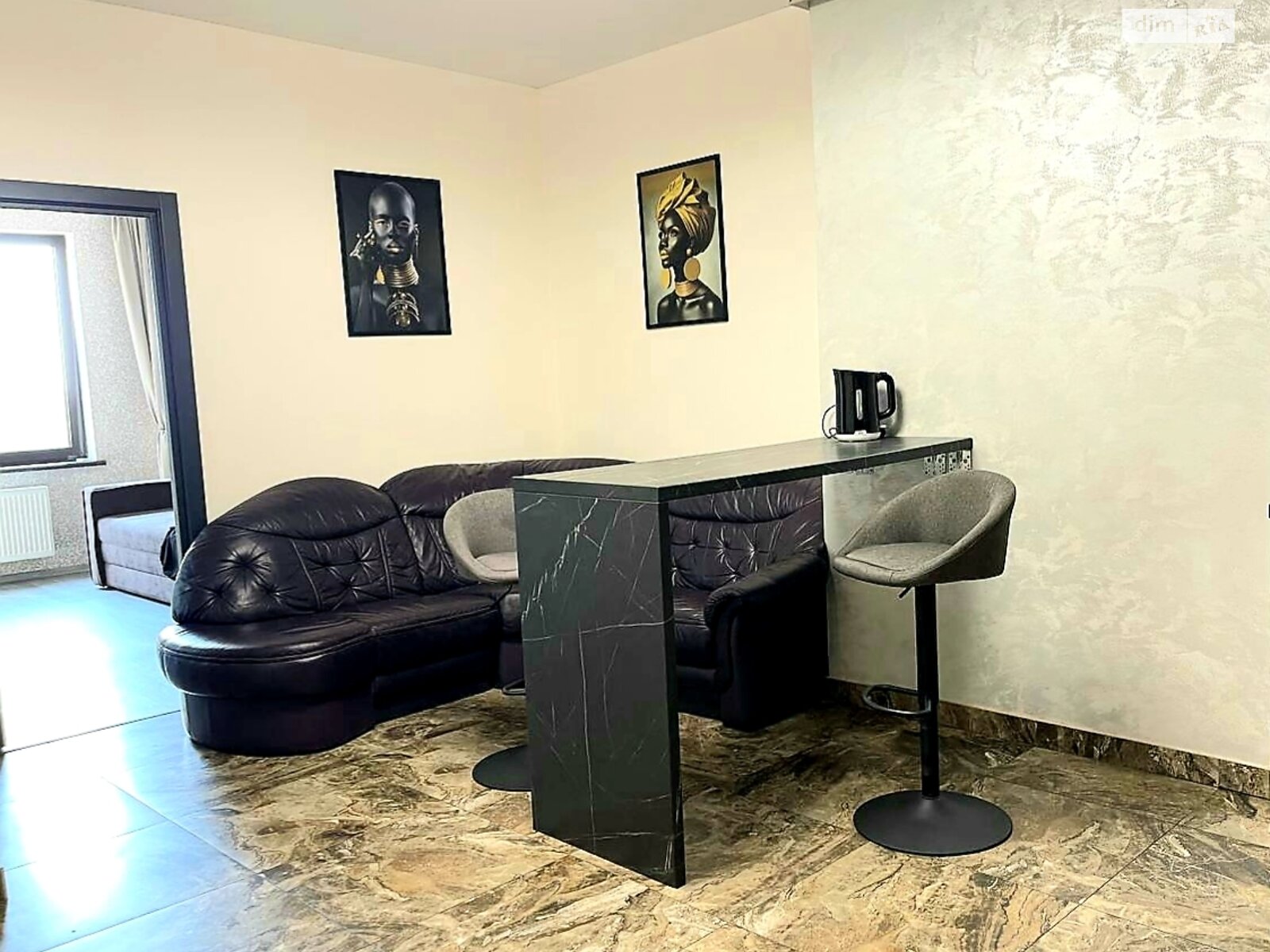 двухкомнатная квартира в Одессе, район Аркадия, на ул. Генуэзская в аренду на долгий срок помесячно фото 1