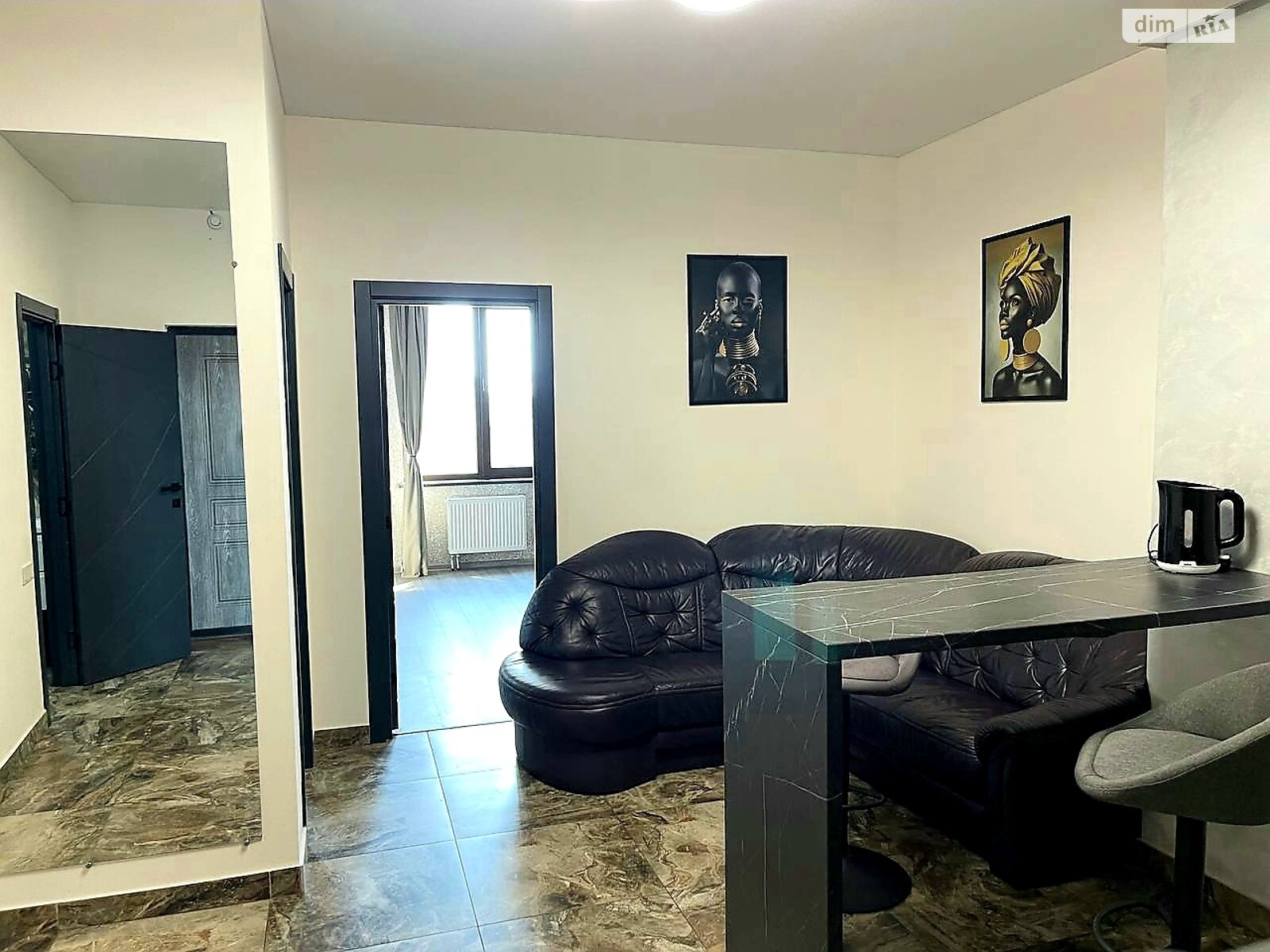 двухкомнатная квартира в Одессе, район Аркадия, на ул. Генуэзская в аренду на долгий срок помесячно фото 1