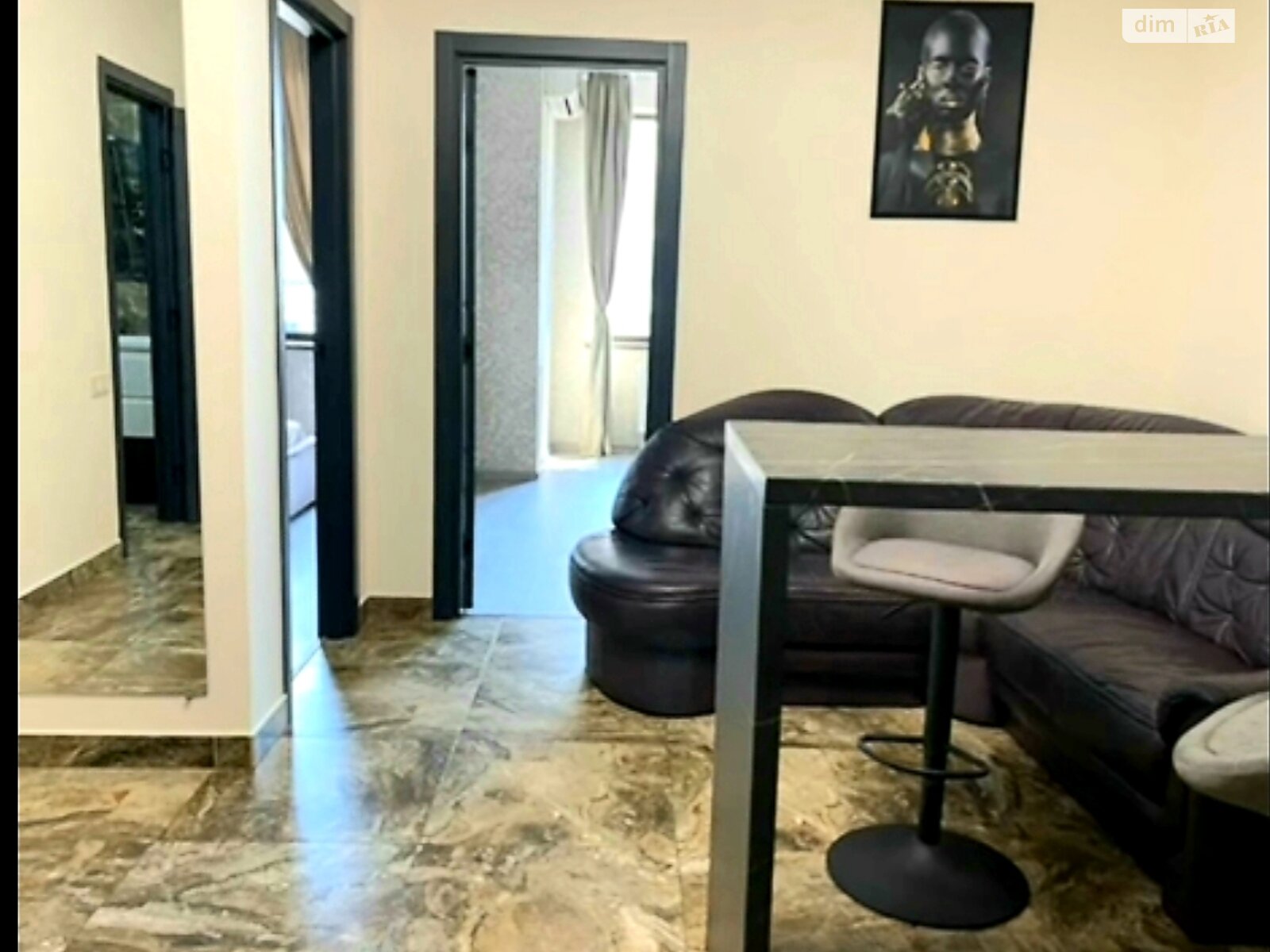 двухкомнатная квартира в Одессе, район Аркадия, на ул. Генуэзская в аренду на долгий срок помесячно фото 1