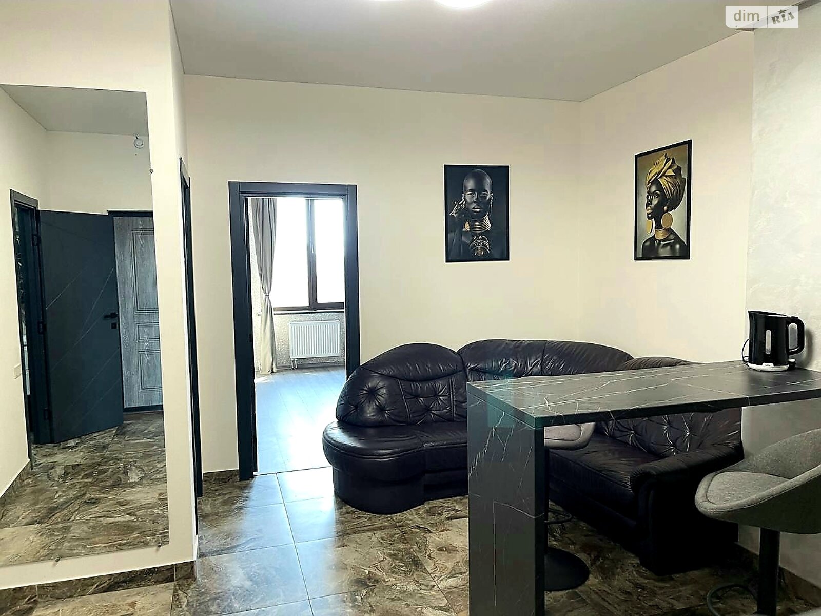 двухкомнатная квартира в Одессе, район Аркадия, на ул. Генуэзская в аренду на долгий срок помесячно фото 1