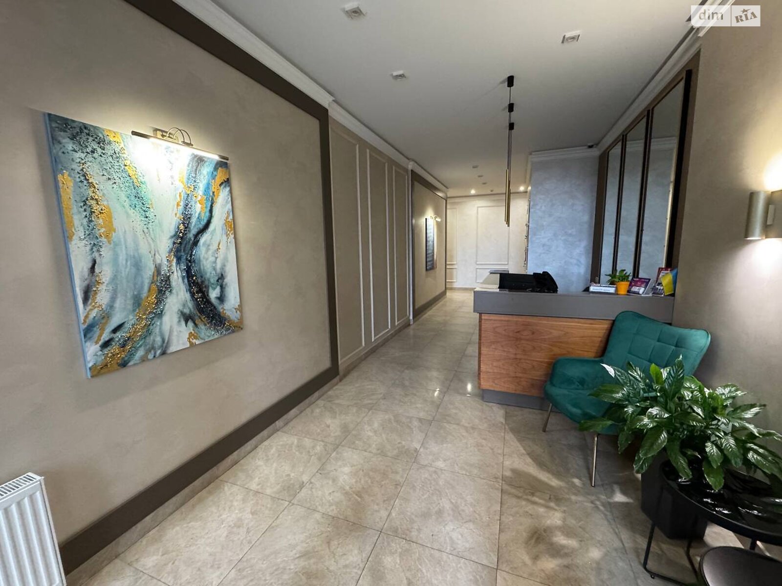 двухкомнатная квартира с мебелью в Одессе, район Аркадия, на ул. Генуэзская 1Е корпус 1 в аренду на долгий срок помесячно фото 1