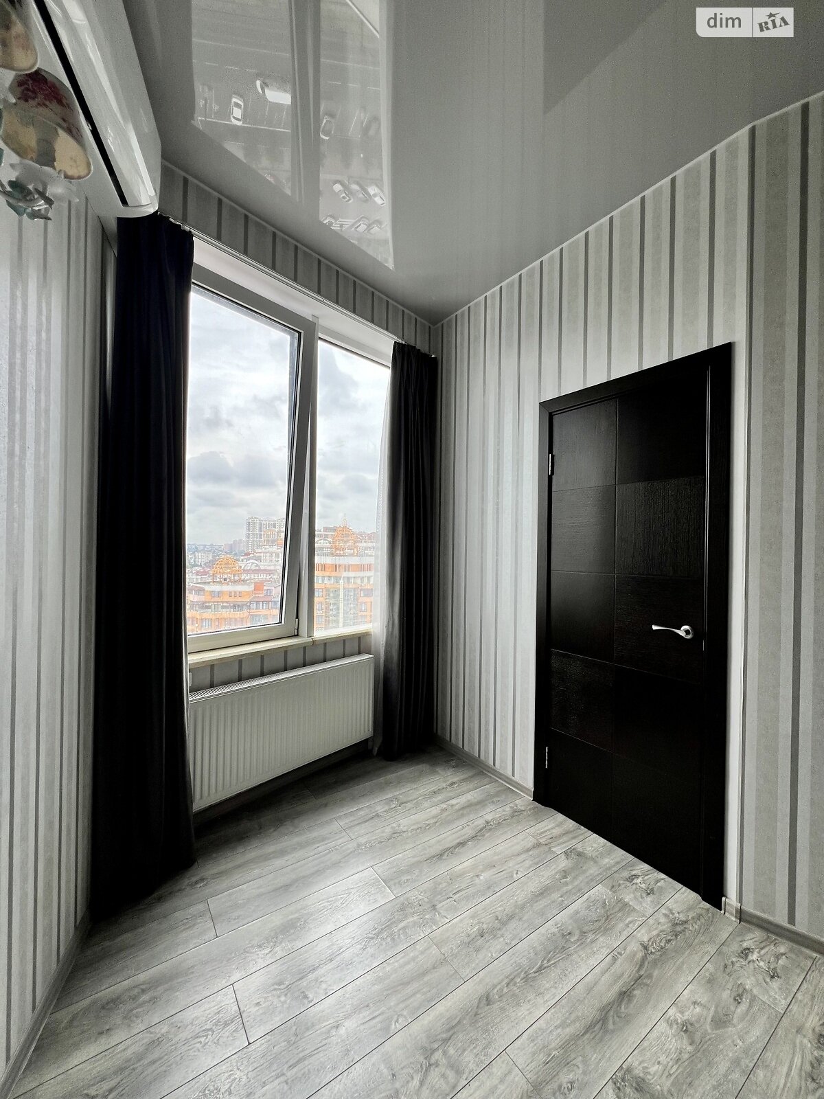 однокімнатна квартира в Одесі, район Аркадія, на вул. Генуезька 5 в довготривалу оренду помісячно фото 1