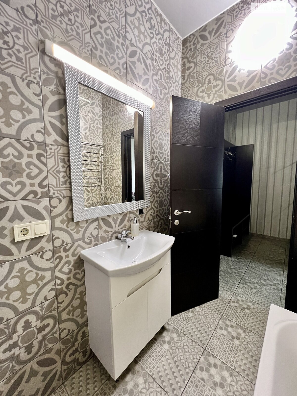 однокімнатна квартира в Одесі, район Аркадія, на вул. Генуезька 5 в довготривалу оренду помісячно фото 1