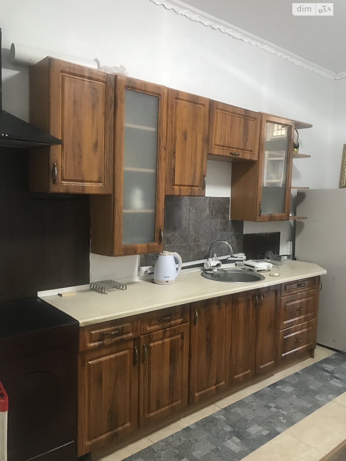двухкомнатная квартира в Одессе, район Аркадия, на пер. Курортный 1А в аренду на долгий срок помесячно фото 1 двухкомнатная квартира в Одессе, район Аркадия, на пер. Курортный 1А в аренду на долгий срок помесячно фото 1