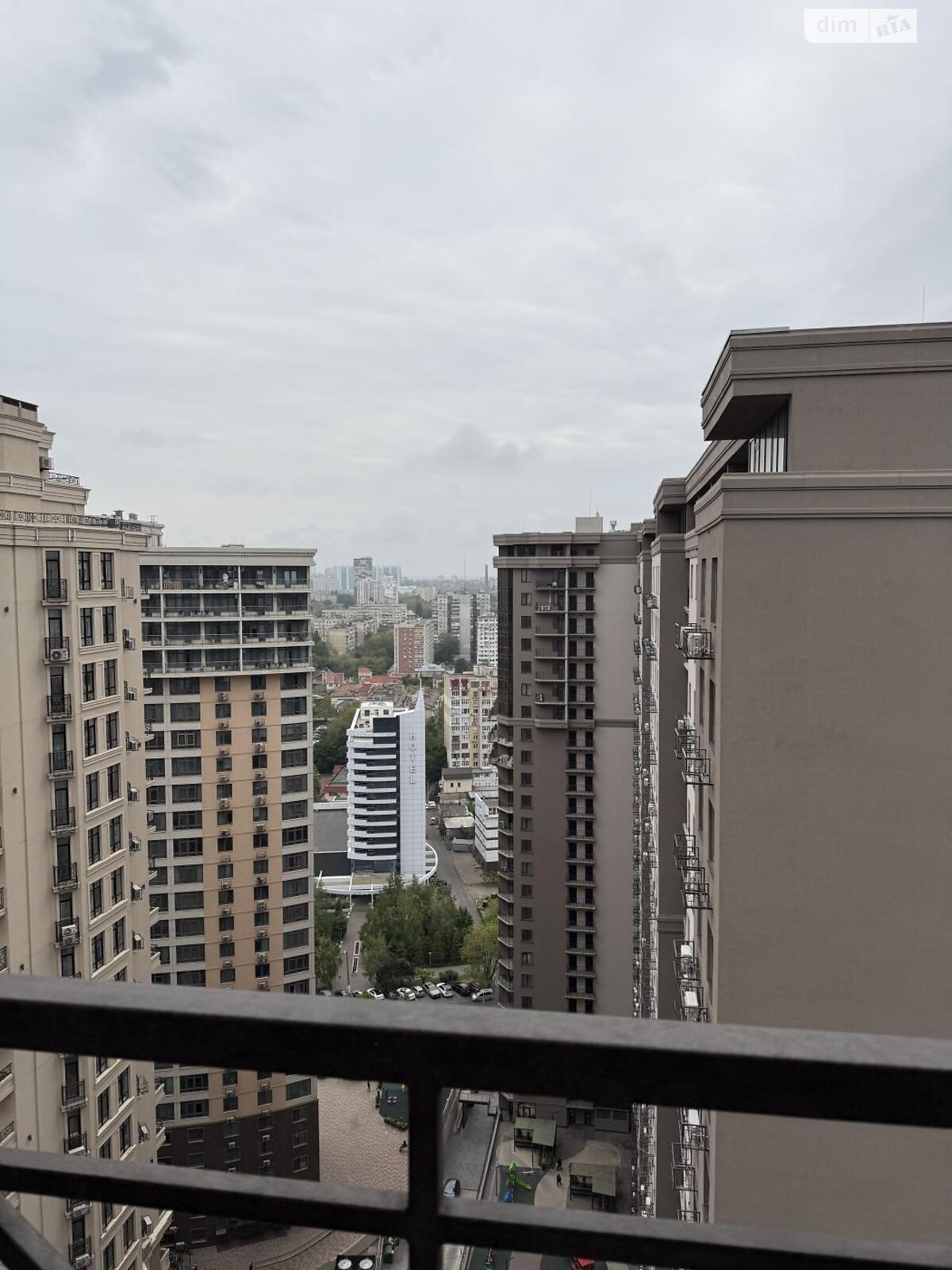 однокімнатна квартира в Одесі, район Аркадія, на пров. Курортний 1А в довготривалу оренду помісячно фото 1