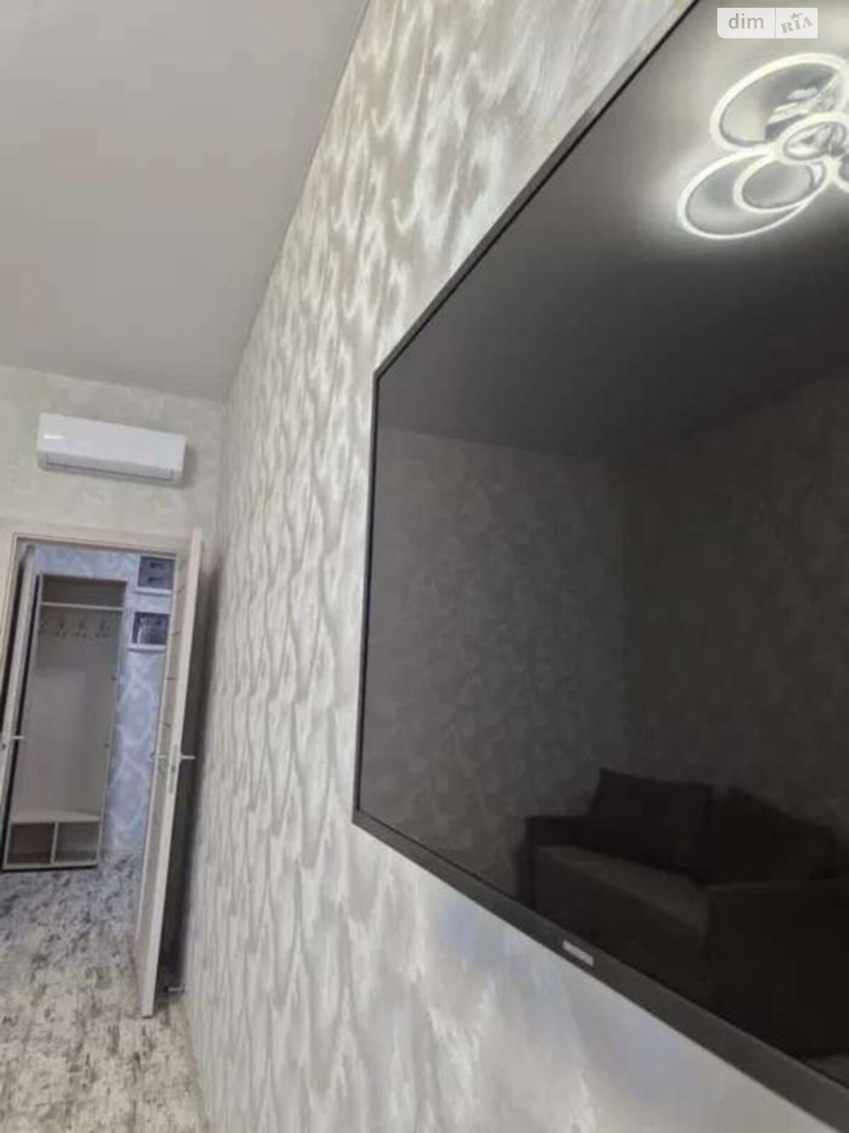 однокомнатная квартира в Одессе, район Аркадия, на пер. Курортный 1А в аренду на долгий срок помесячно фото 1 однокомнатная квартира в Одессе, район Аркадия, на пер. Курортный 1А в аренду на долгий срок помесячно фото 1