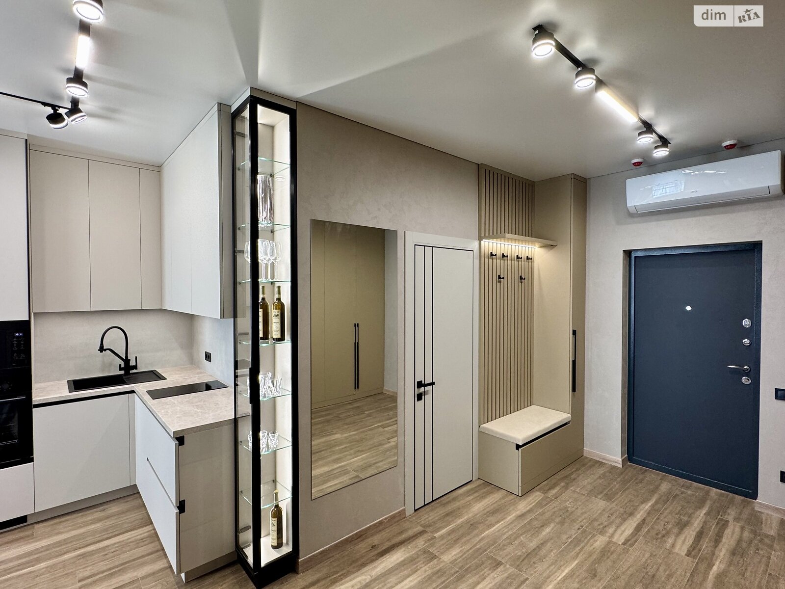 однокомнатная квартира в Одессе, район Аркадия, на пер. Курортный 2 в аренду на долгий срок помесячно фото 1