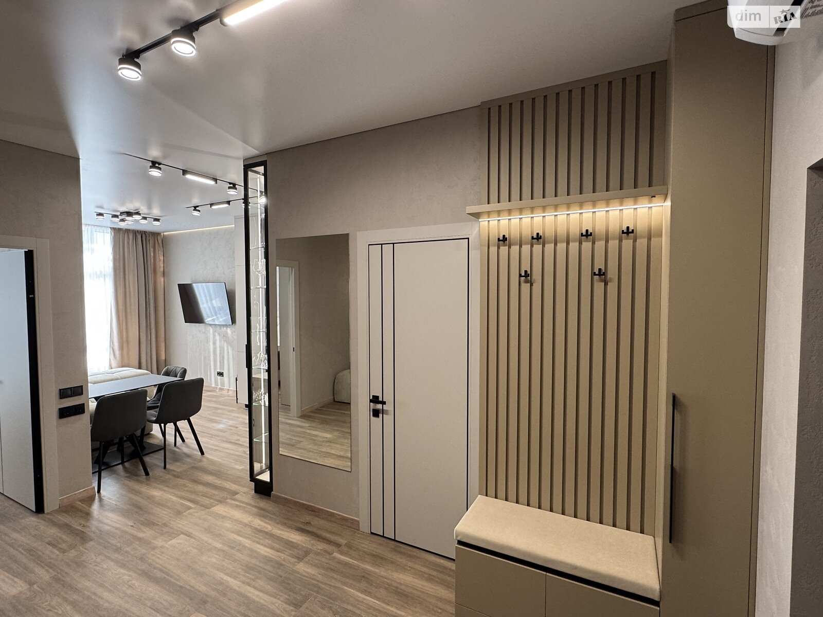 однокомнатная квартира в Одессе, район Аркадия, на пер. Курортный 2 в аренду на долгий срок помесячно фото 1