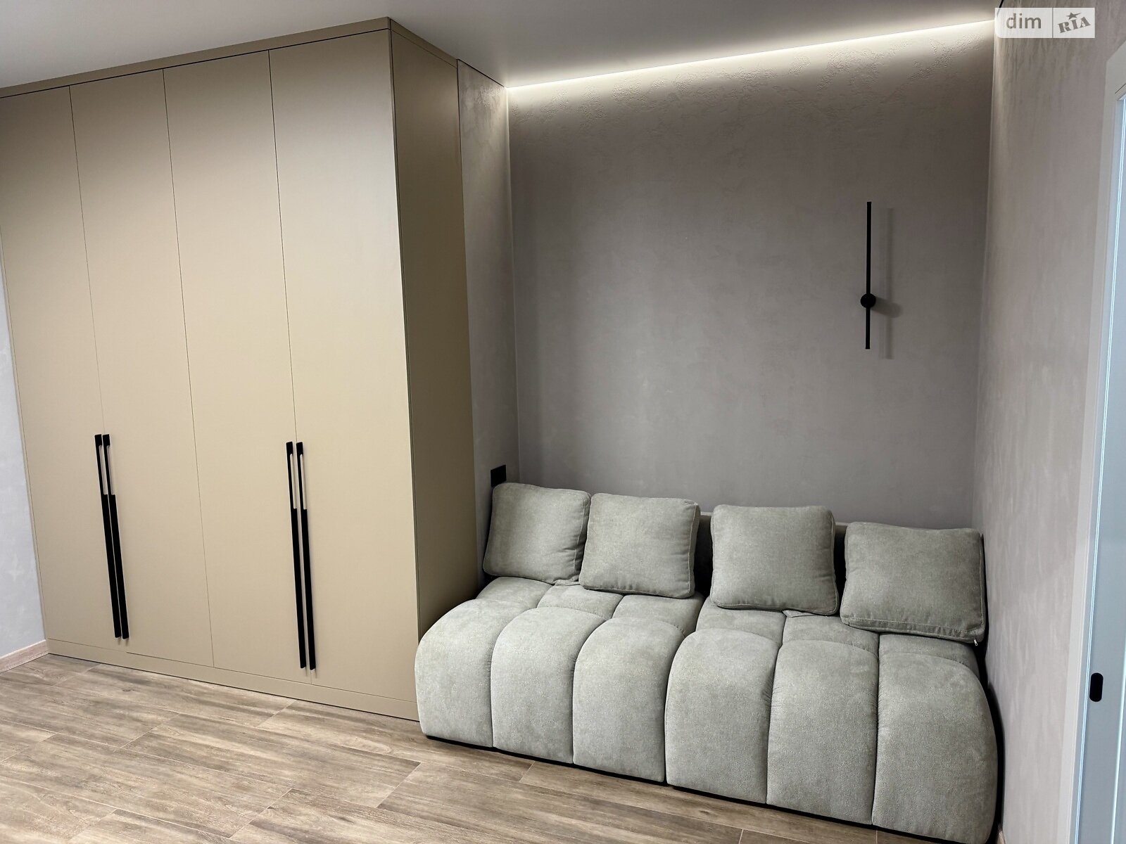 однокомнатная квартира в Одессе, район Аркадия, на пер. Курортный 2 в аренду на долгий срок помесячно фото 1