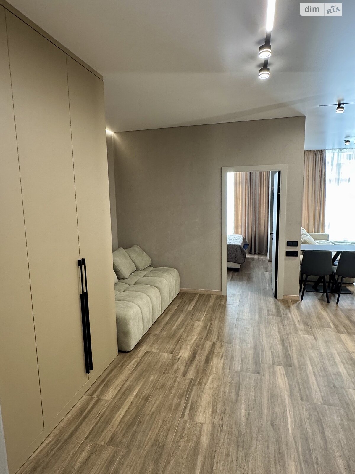 однокомнатная квартира в Одессе, район Аркадия, на пер. Курортный 2 в аренду на долгий срок помесячно фото 1