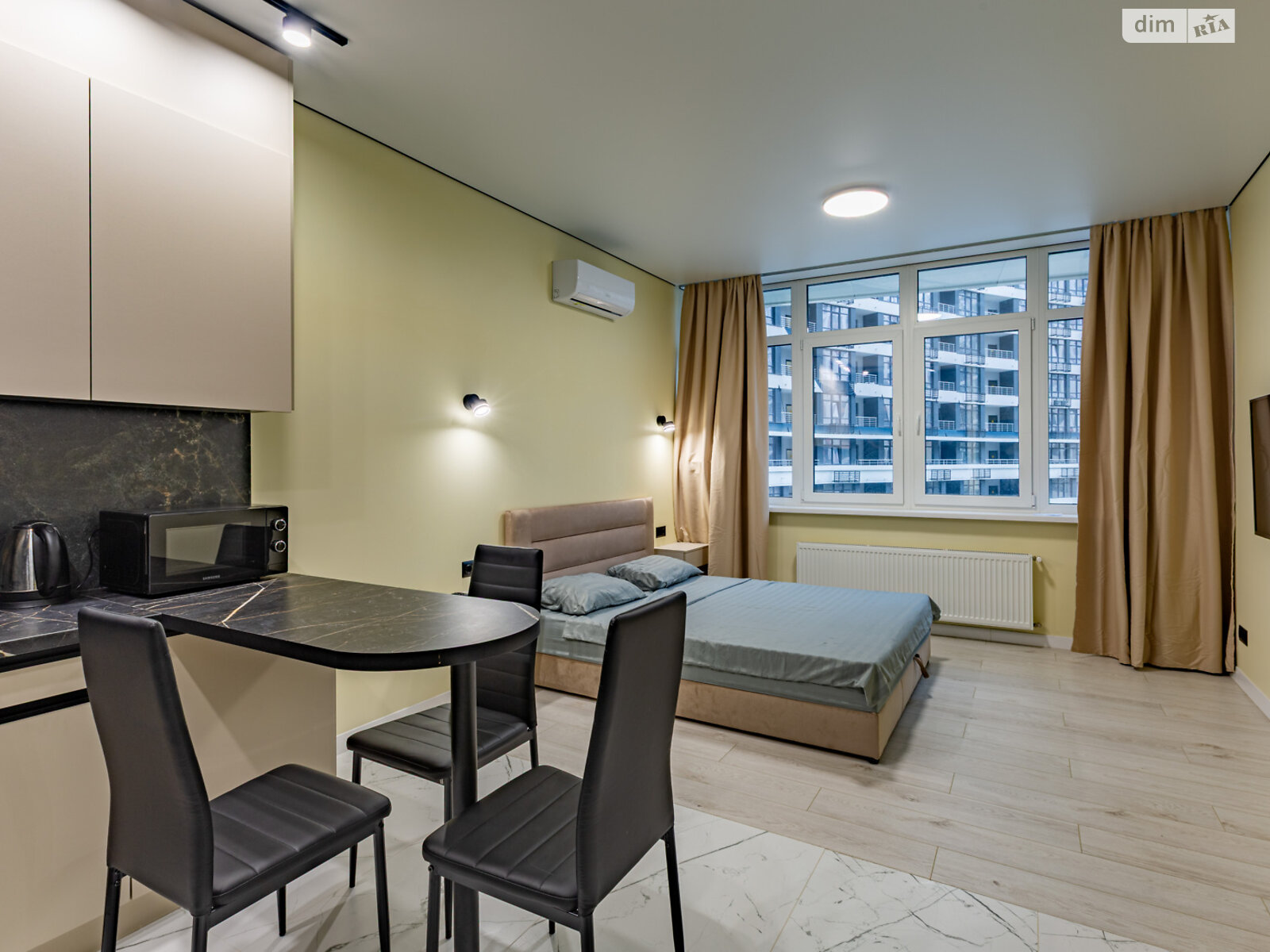 однокомнатная квартира в Одессе, район Аркадия, на пер. Курортный 2 корпус 3 в аренду на долгий срок помесячно фото 1 однокомнатная квартира в Одессе, район Аркадия, на пер. Курортный 2 корпус 3 в аренду на долгий срок помесячно фото 1