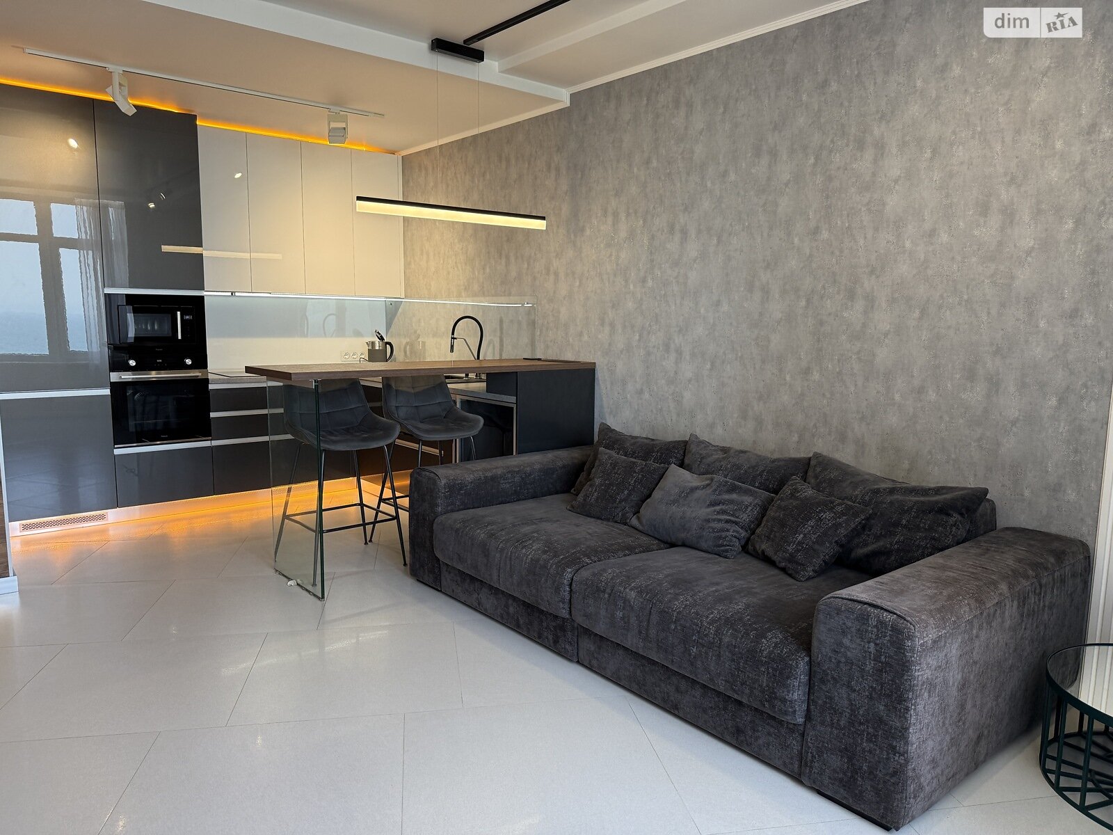 однокімнатна квартира в Одесі, район Аркадія, на вул. Валерія Самофалова 16А/5 в довготривалу оренду помісячно фото 1