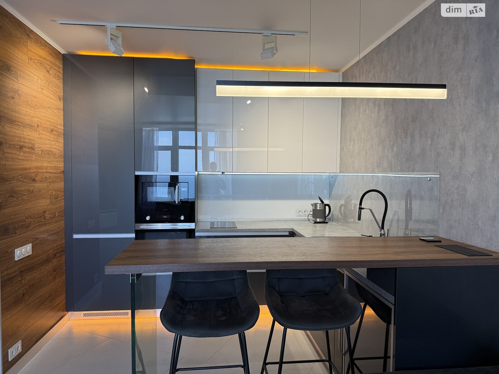 однокімнатна квартира в Одесі, район Аркадія, на вул. Валерія Самофалова 16А/5 в довготривалу оренду помісячно фото 1