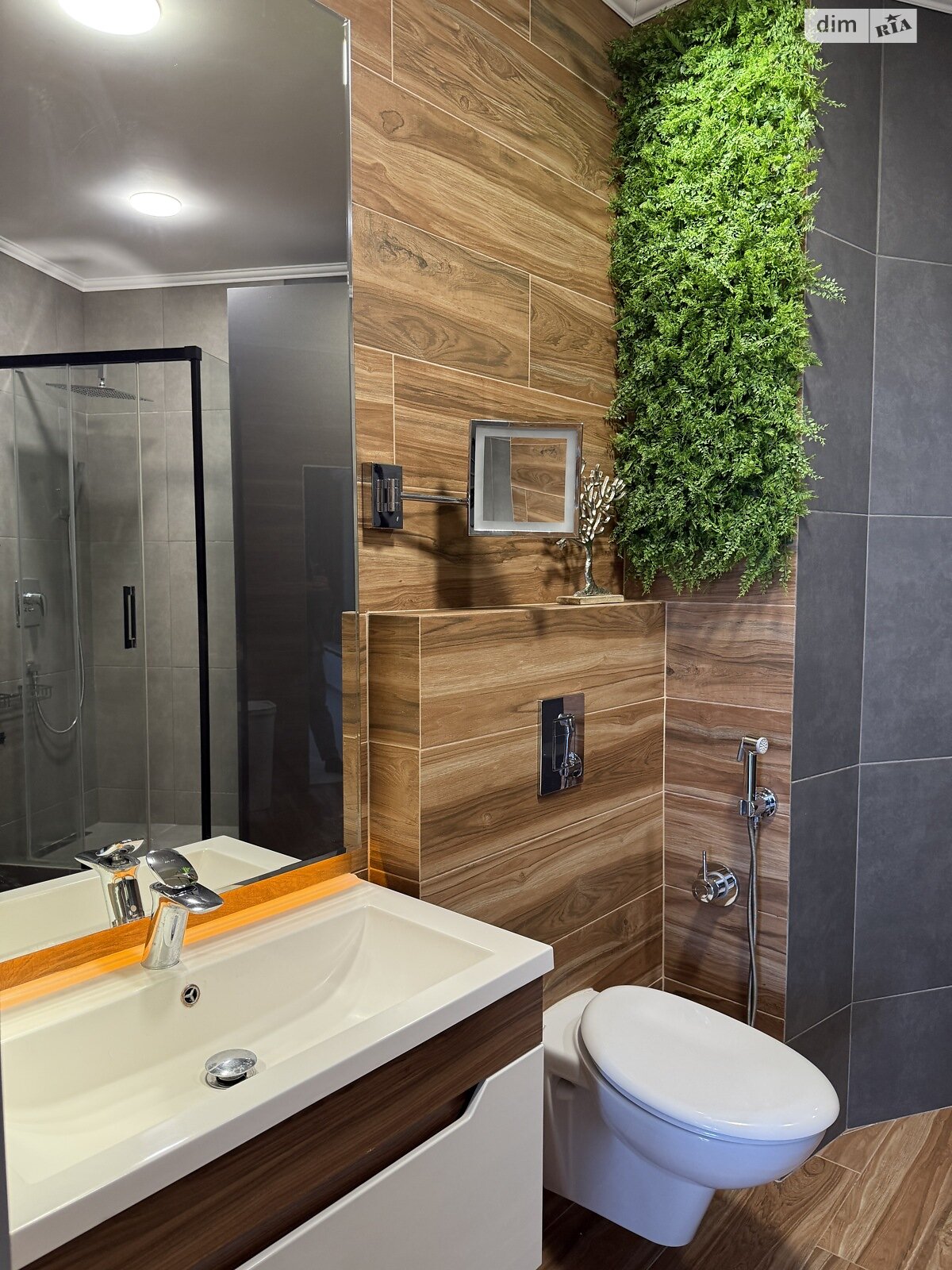 однокімнатна квартира в Одесі, район Аркадія, на вул. Валерія Самофалова 16А/5 в довготривалу оренду помісячно фото 1