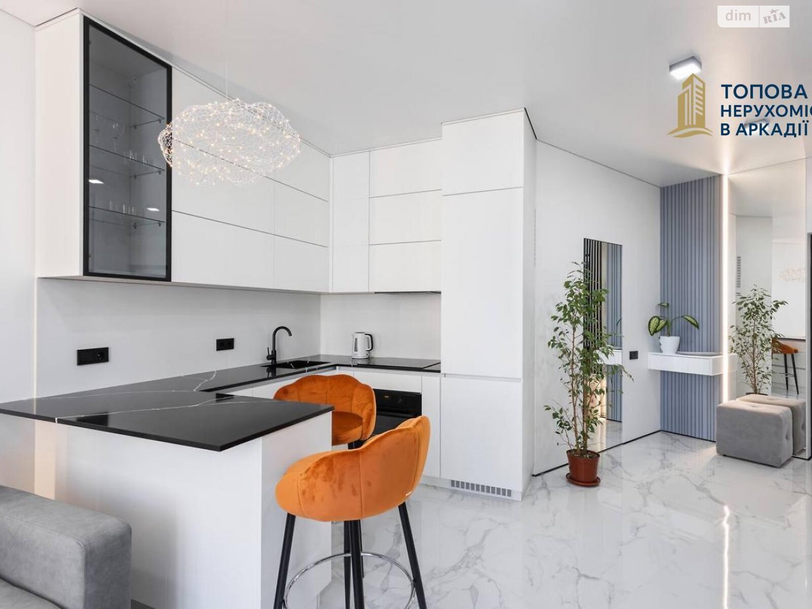 однокомнатная квартира в Одессе, район Аркадия, на ул. Валерия Самофалова 16А/6 в аренду на долгий срок помесячно фото 1