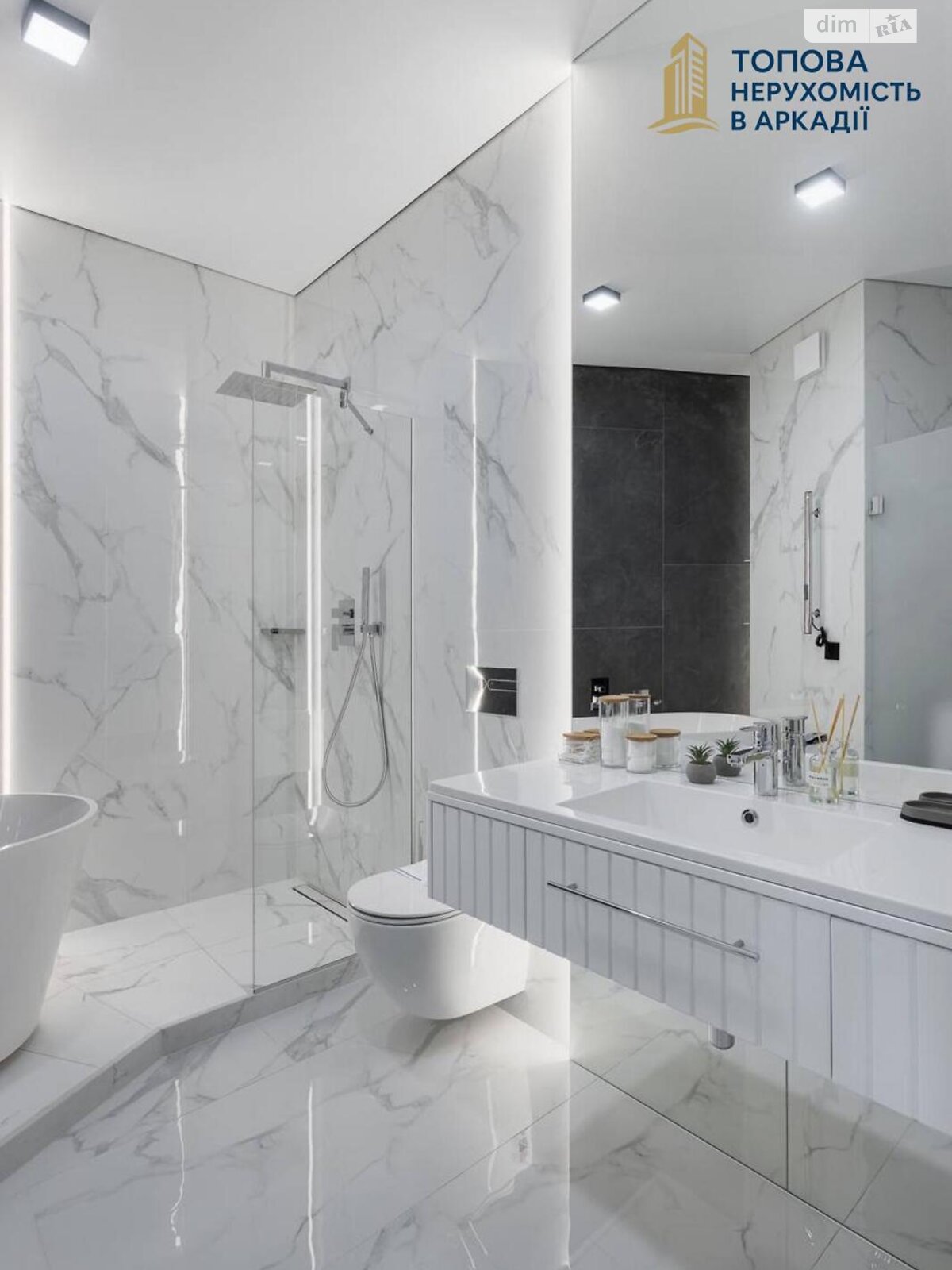 однокомнатная квартира в Одессе, район Аркадия, на ул. Валерия Самофалова 16А/6 в аренду на долгий срок помесячно фото 1